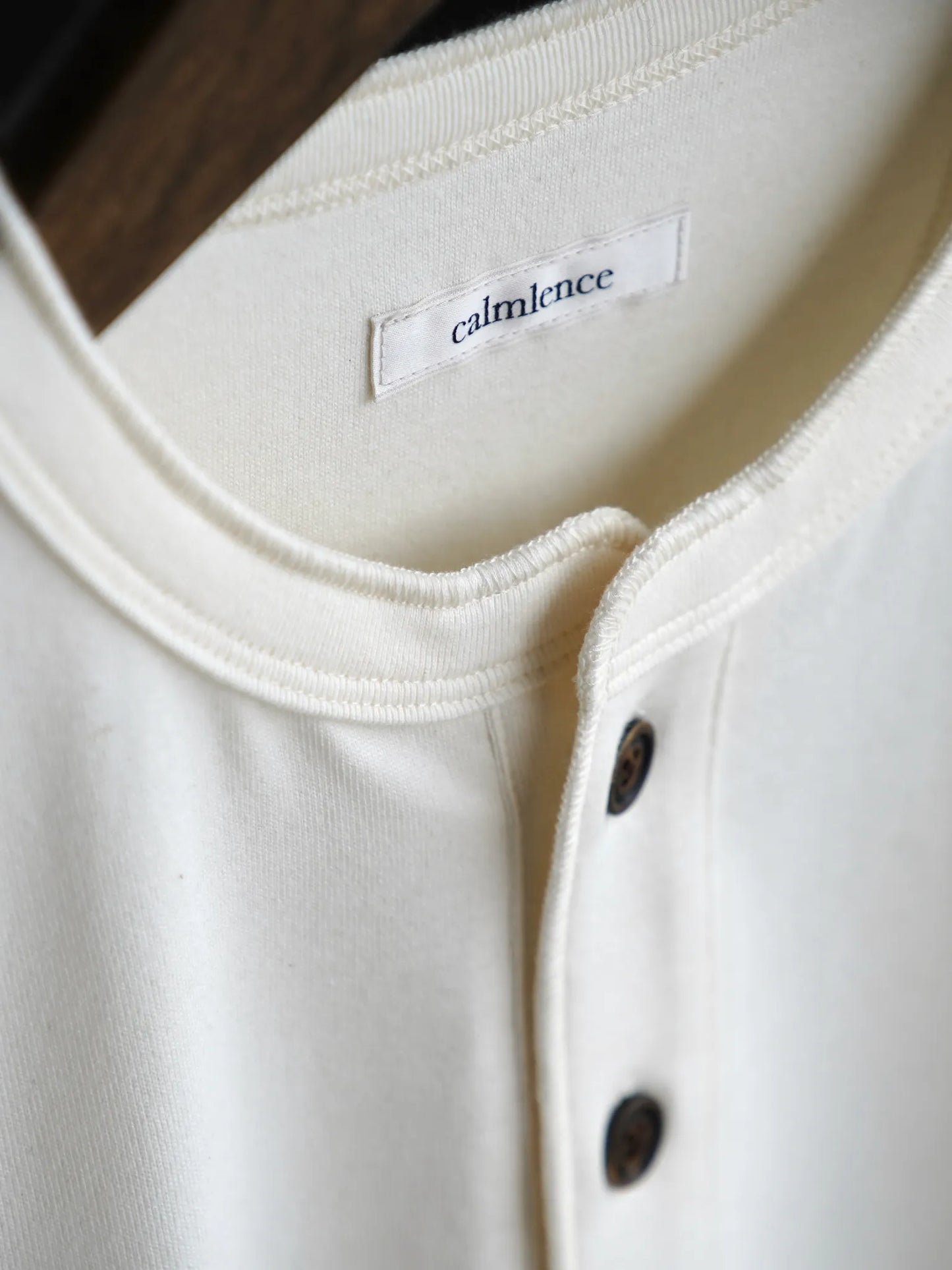 calmlence | HENLEY NECK SS T-SHIRT OWHT