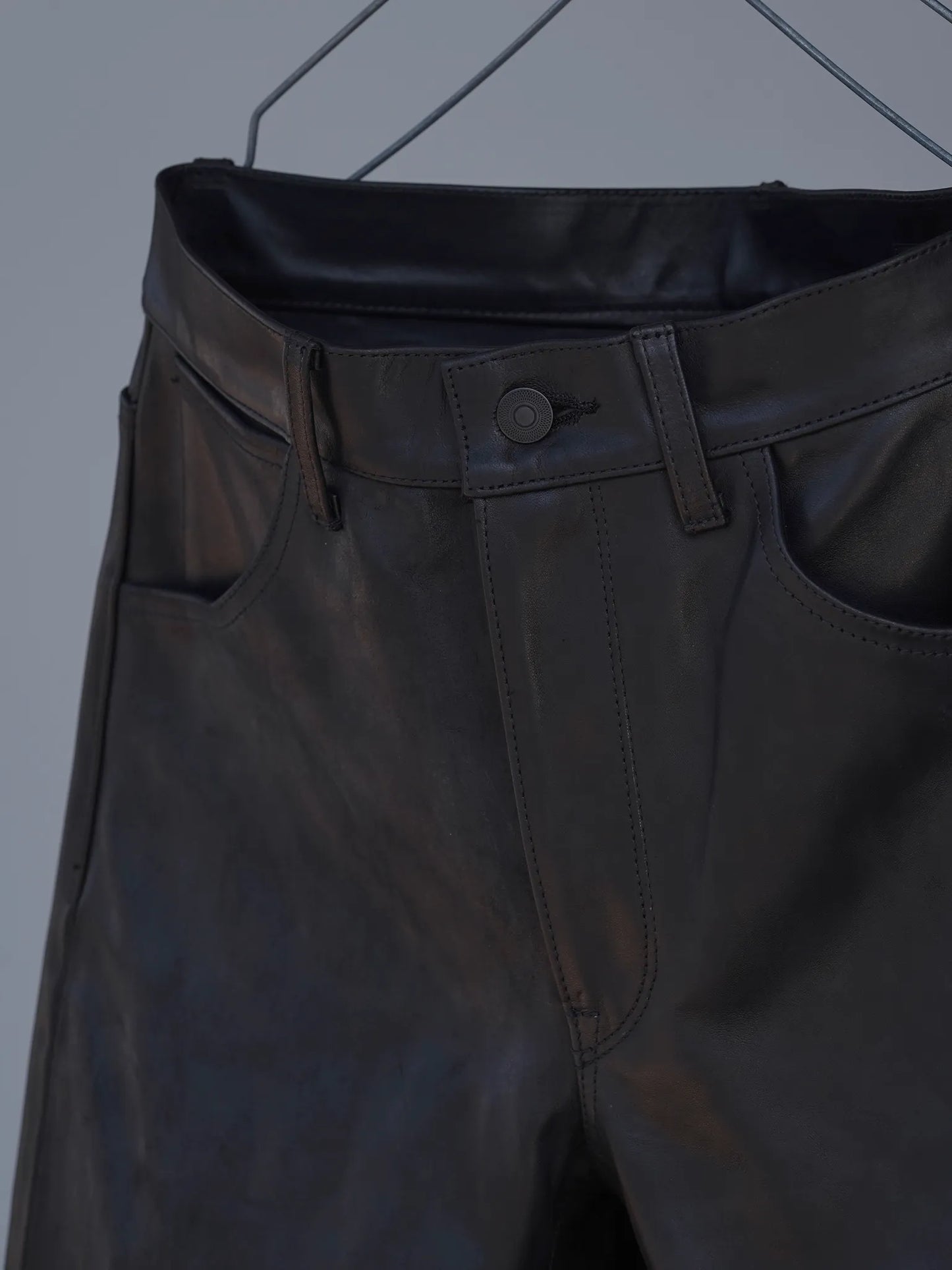 COMOLI | レザー 5Pパンツ BLACK