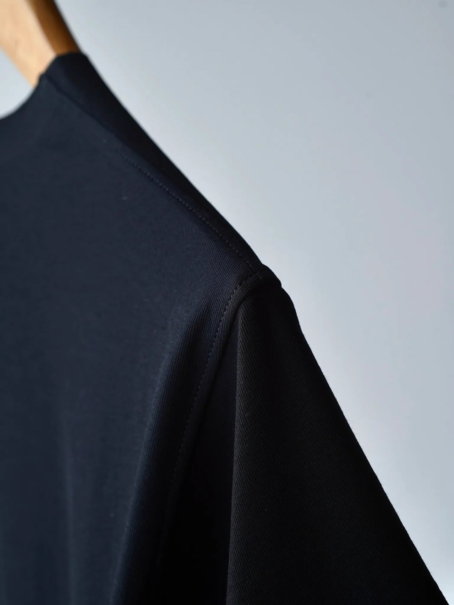 山内 | 強撚フリーカットポンチ・ショートスリーブTシャツ black