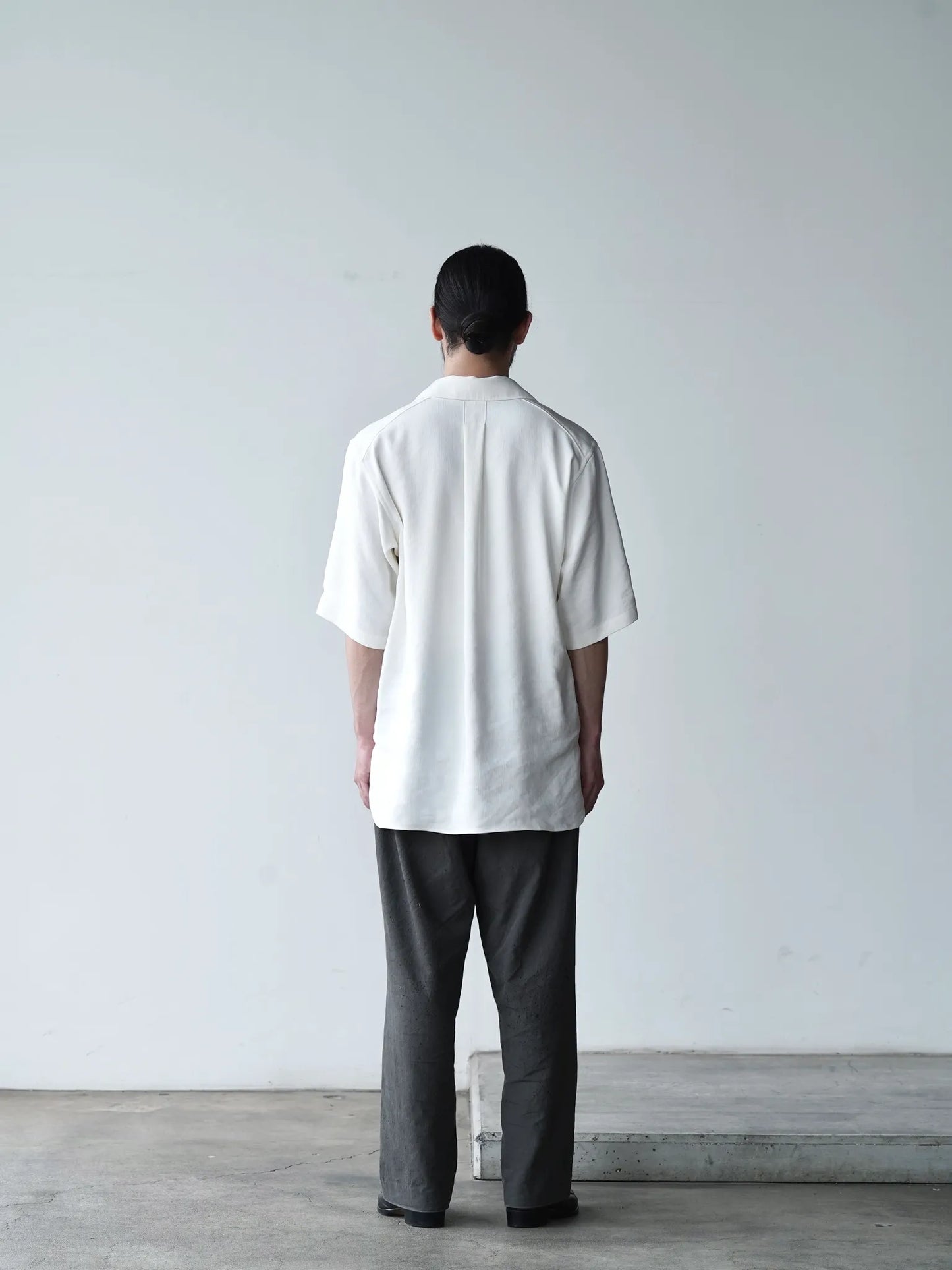 山内 | 빈티지 실크 린넨 더블 오픈 칼라 반팔 셔츠 off white