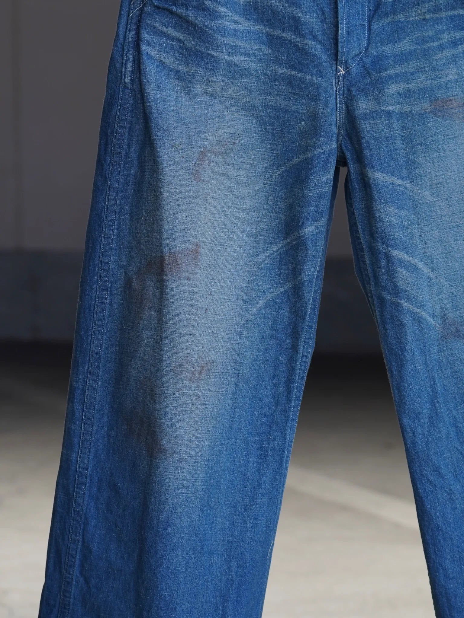 t-t-lot-717-painter-pants-with-buckle-damaged-indigo-4