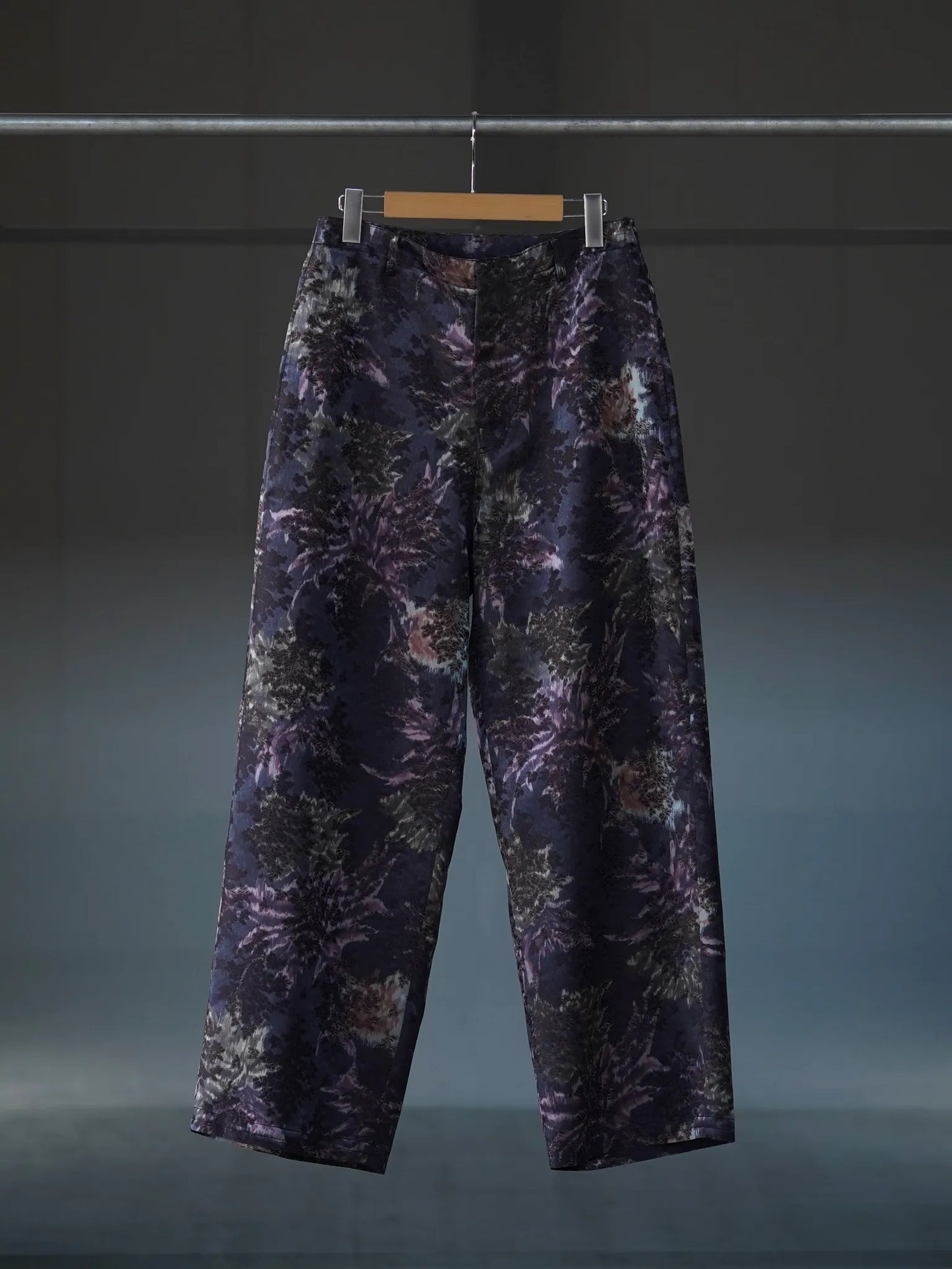 irenisa-wide-straight-jeans-navy-brown-1