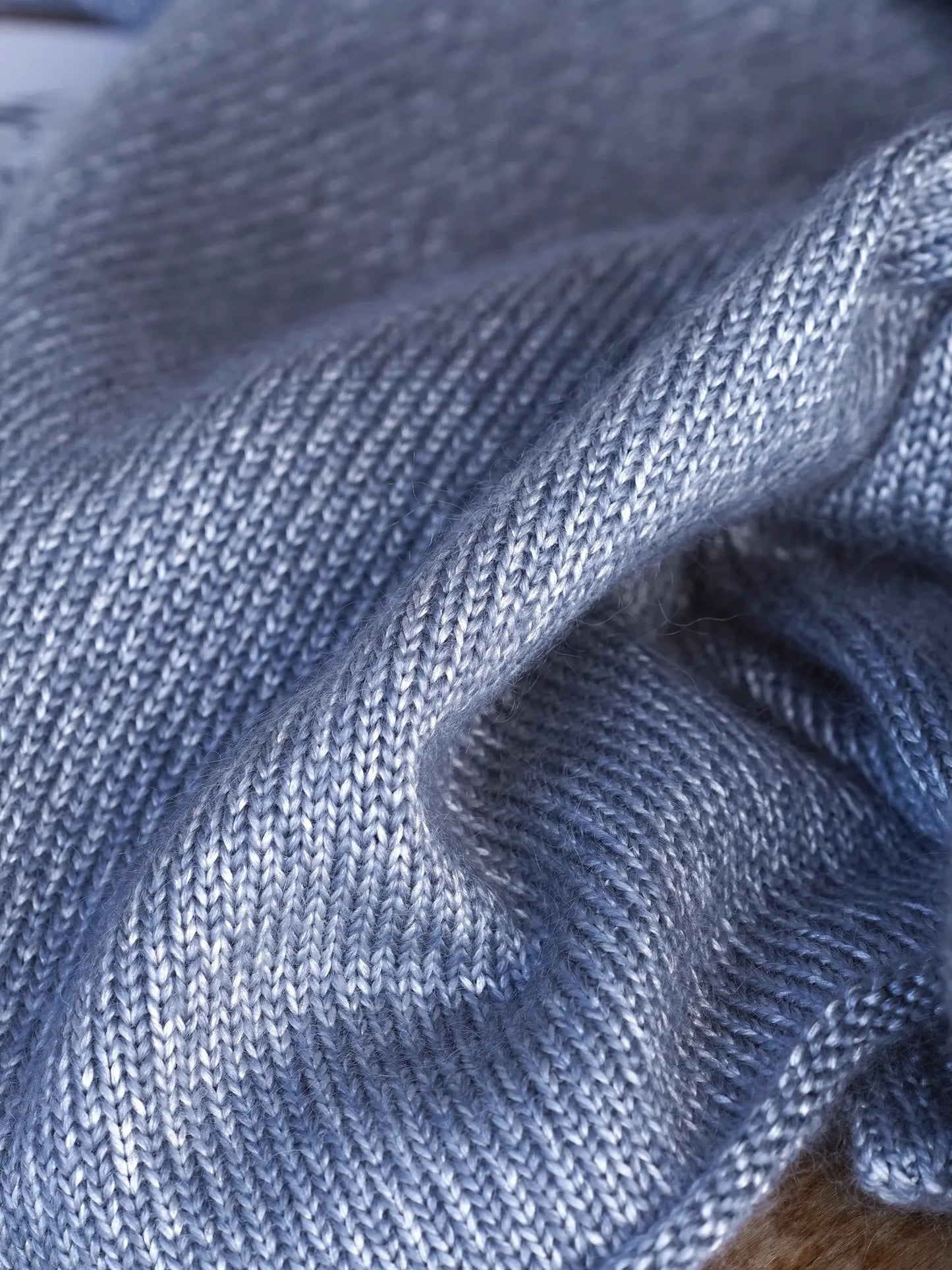 MOTHER HAND artisan | BASTOGNE SILVER FROST