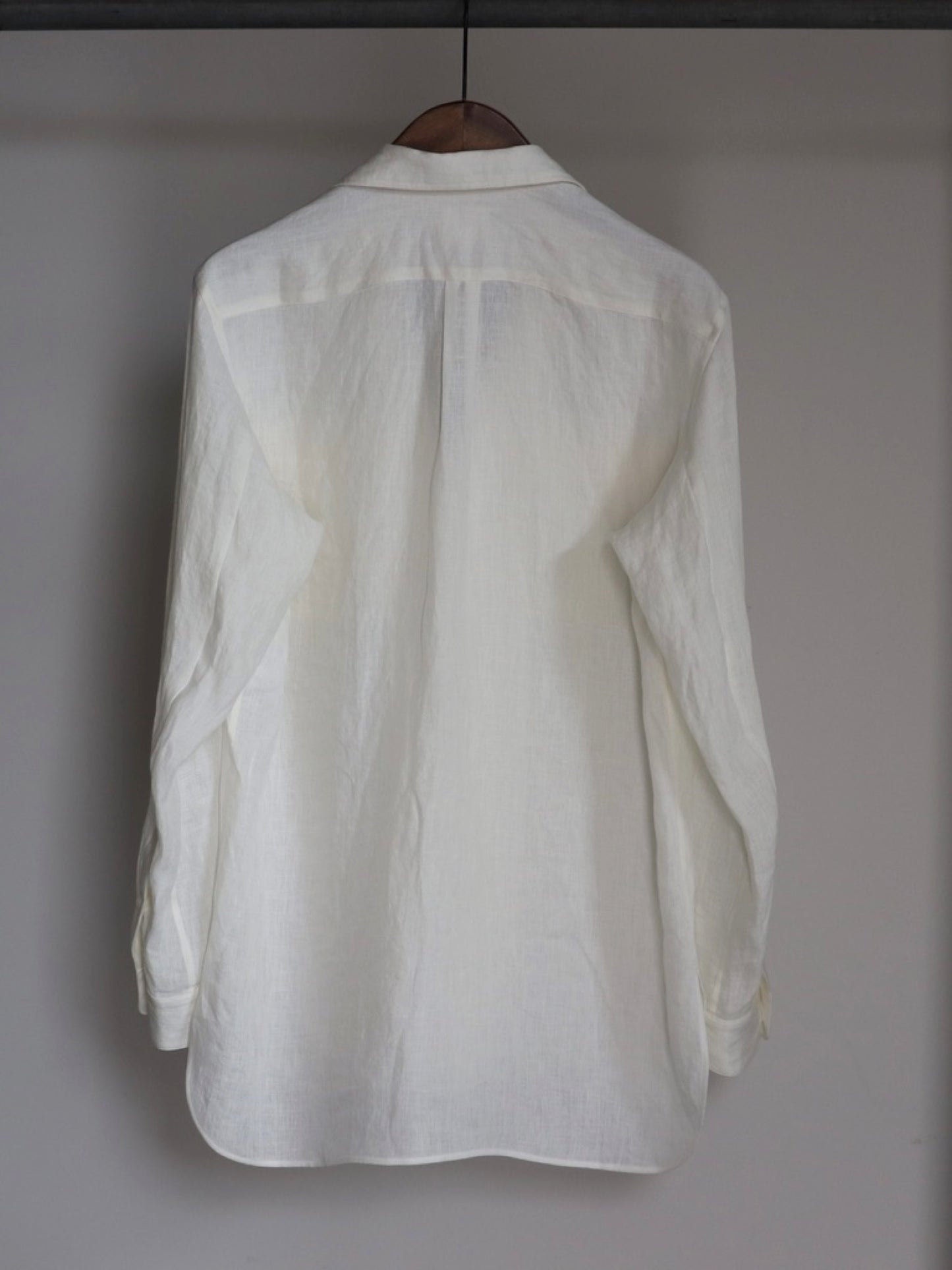 yamauchi-schonherr-linen-twill-tailored-collar-shirt-white-2