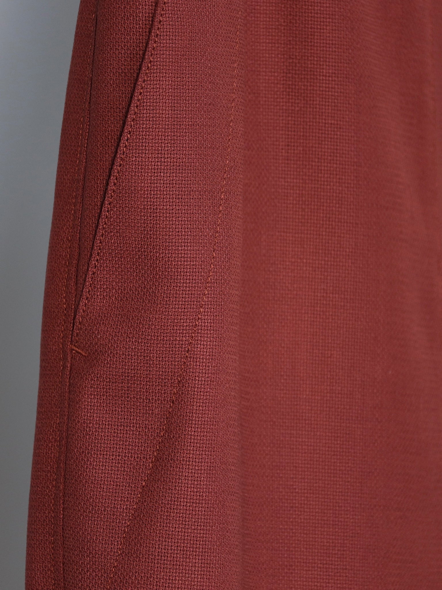 yamauchi-wool-mesh-cloth-wide-silhouette-pyjamas-pants-red-ocher-4