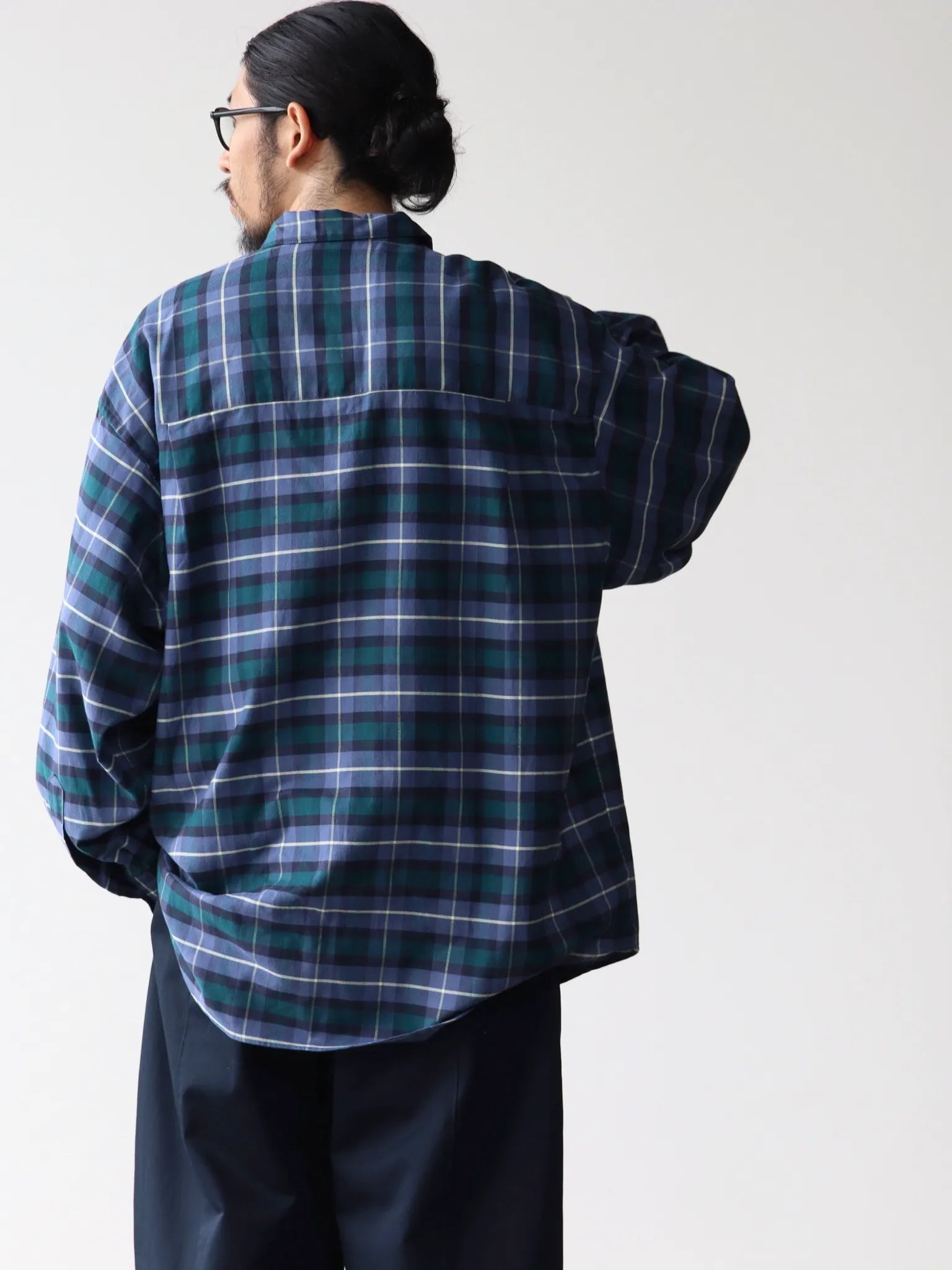 graphpaper-check-flannel-oversized-regular-collar-shirt-check-3
