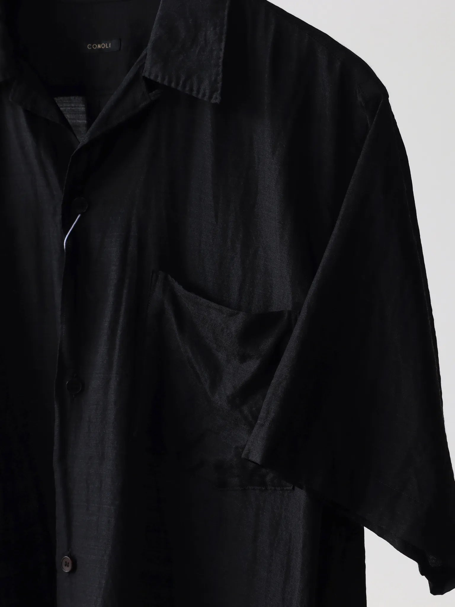 COMOLI ウールシルク 半袖オープンカラーシャツ CHARCOAL COMOLI ウールシルク 半袖オープンカラーシャツ CHARCOAL