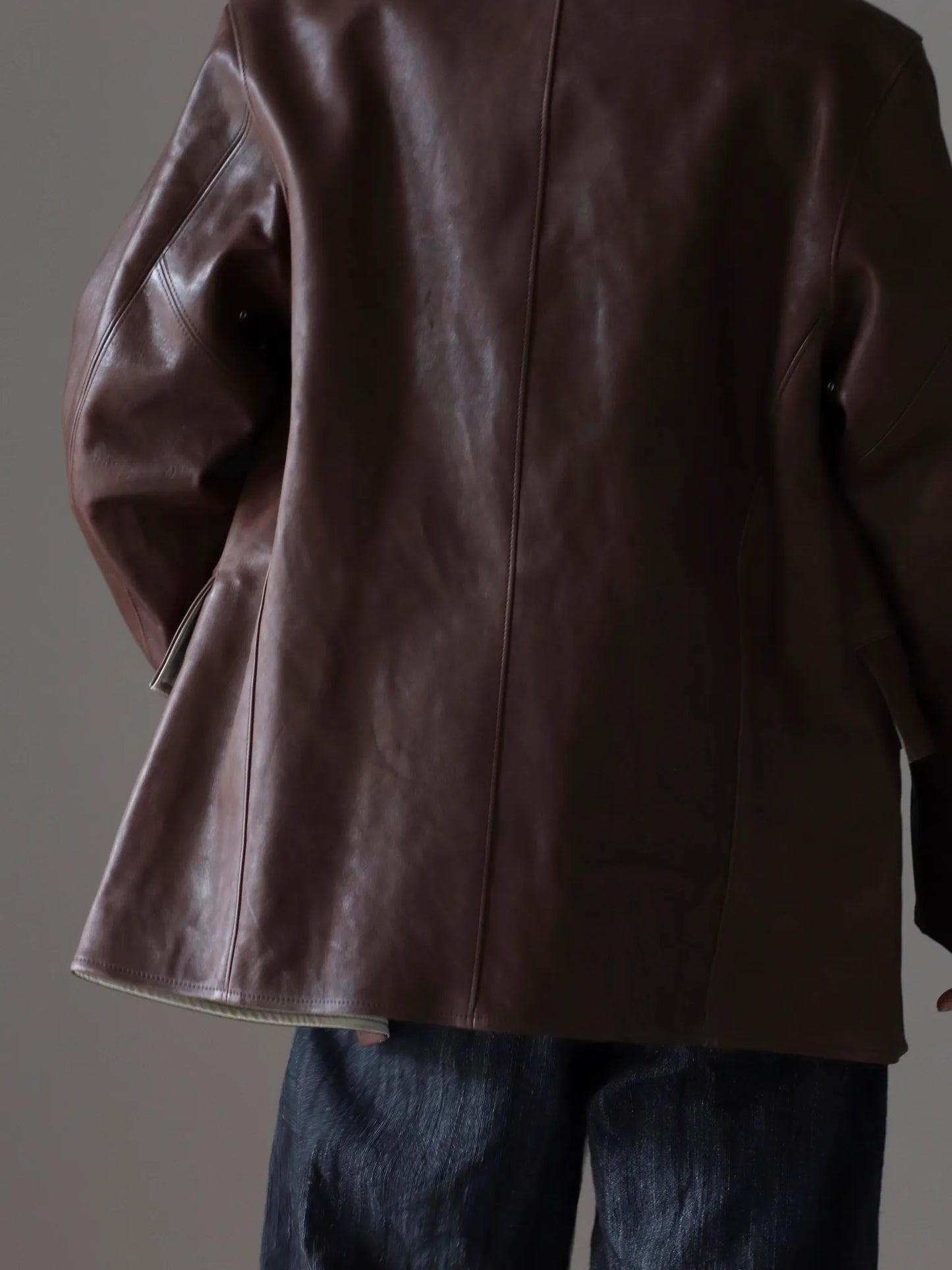 t-t-sack-leather-coat-mud-dyed-brown-7