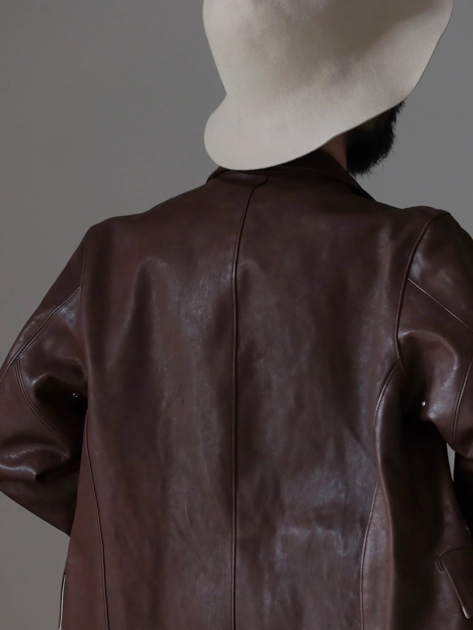 t-t-sack-leather-coat-mud-dyed-brown-9