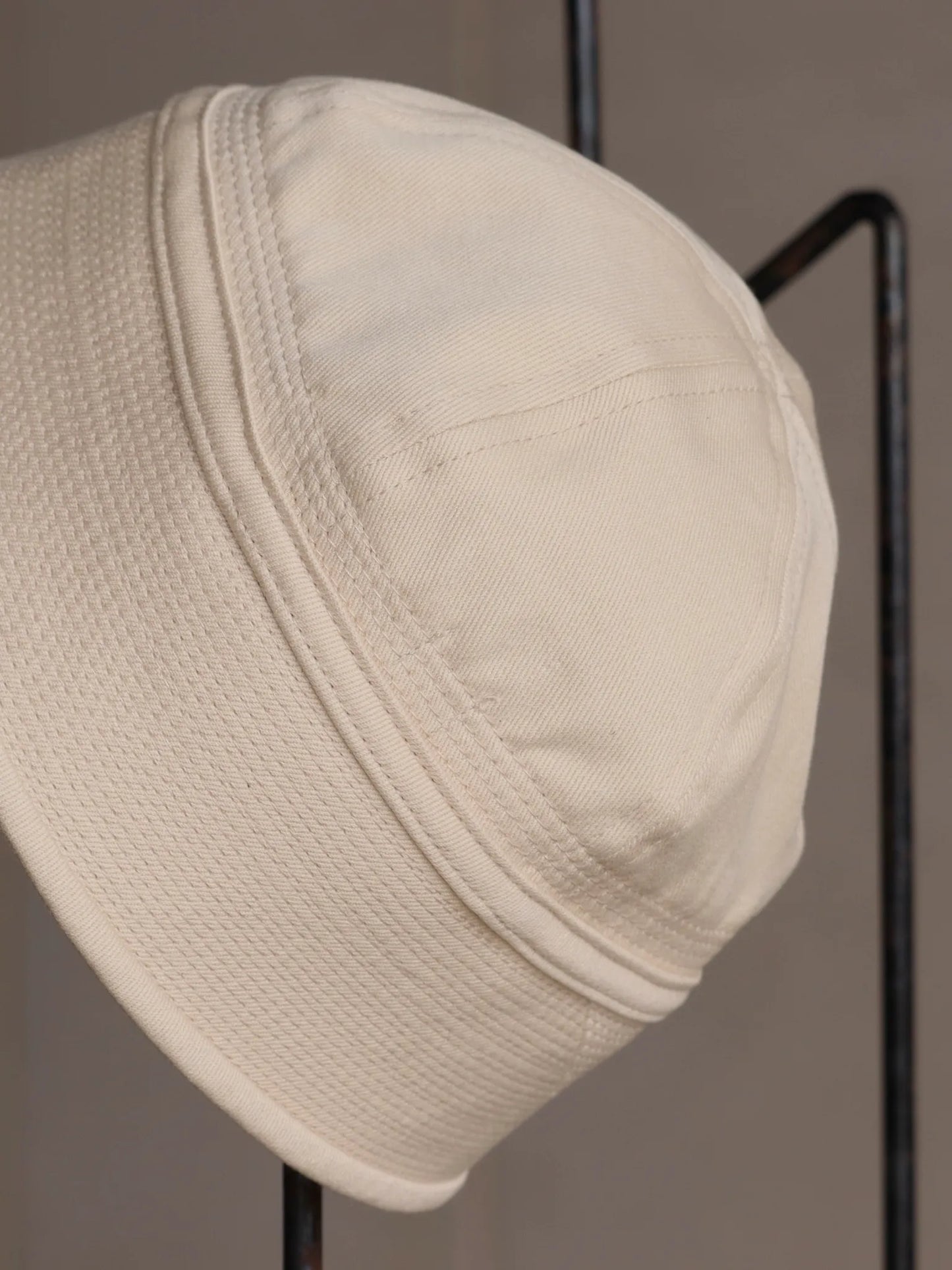 t-t-us-naval-hat-ivory-2