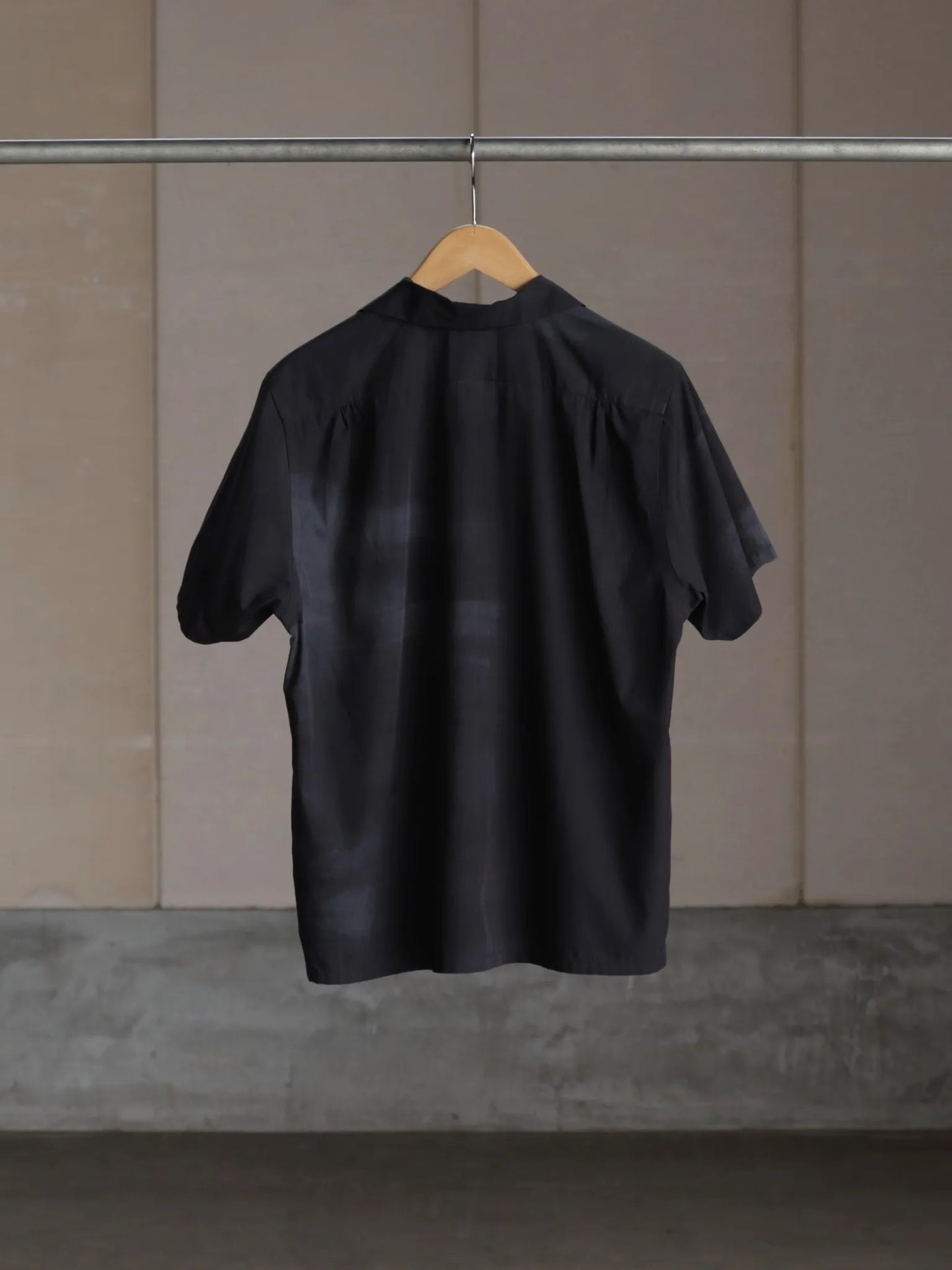 t-t-open-collar-shirt-kamisoe-print-2