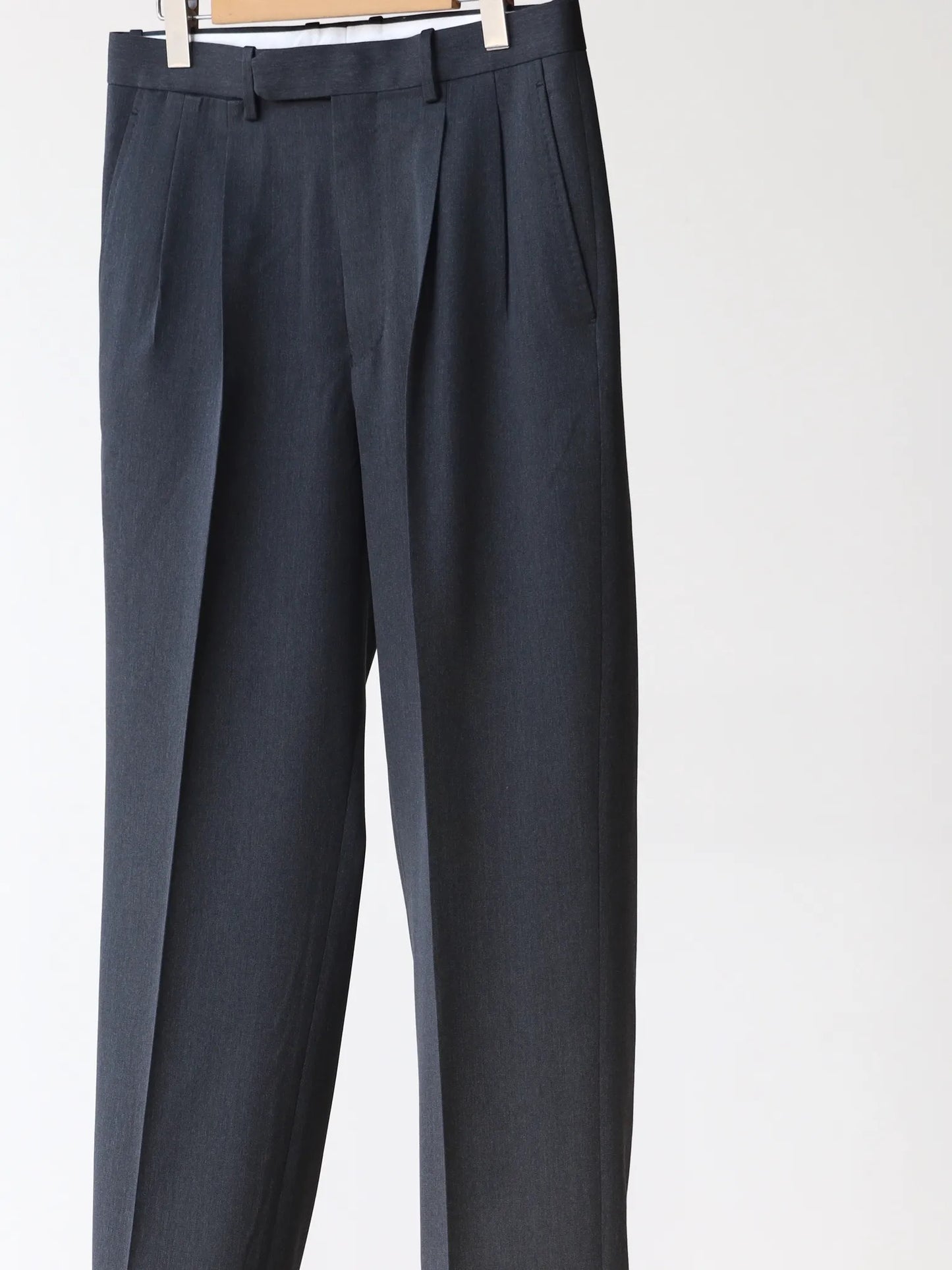 a-presse-wool-gabardine-trousers-m-gray-3