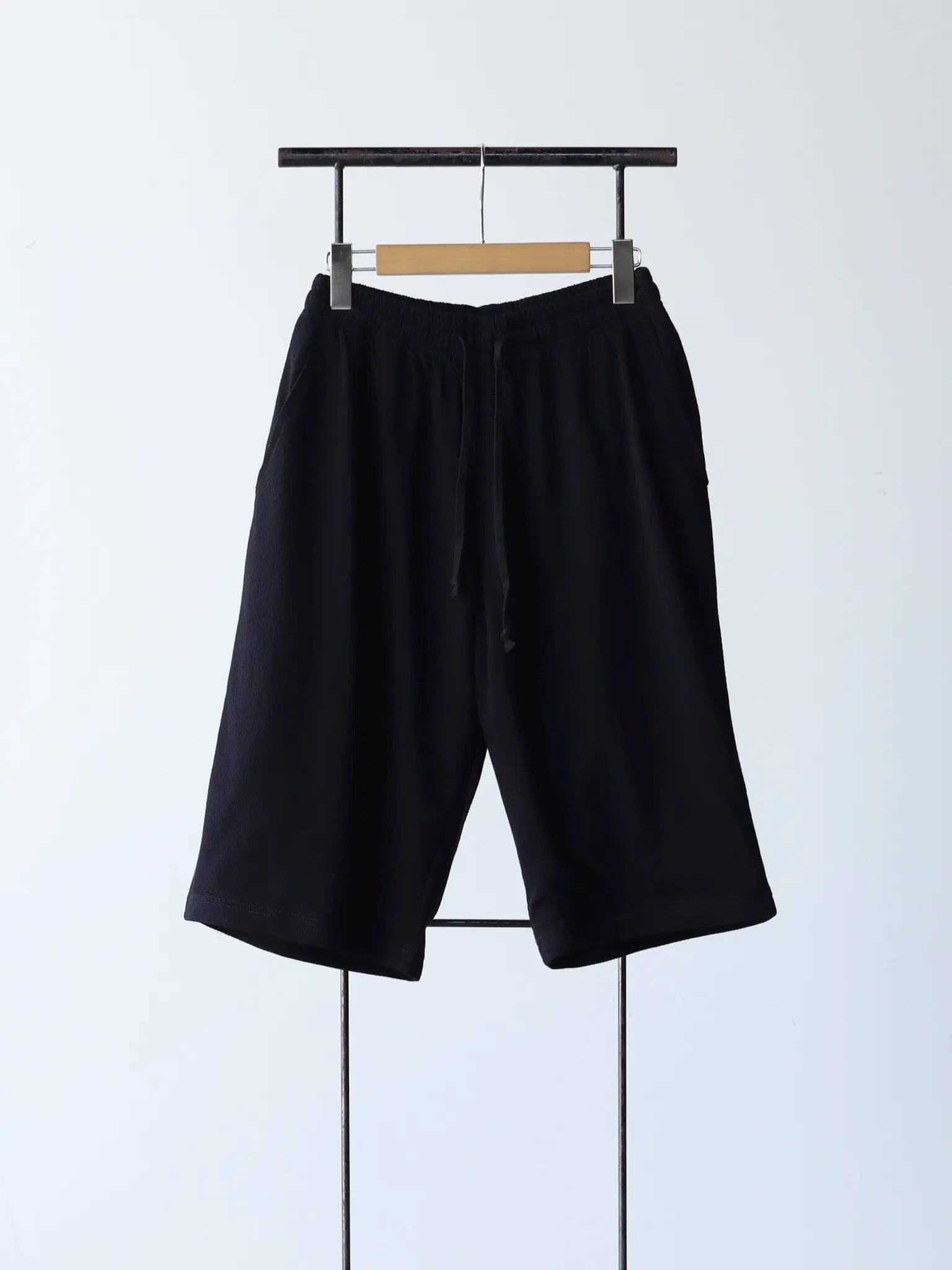 COMOLI コットンメッシュ ショーツ BLACK | CASANOVA&CO (カサノヴァ COMOLI コットンメッシュ ショーツ BLACK | CASANOVA&CO (カサノヴァ