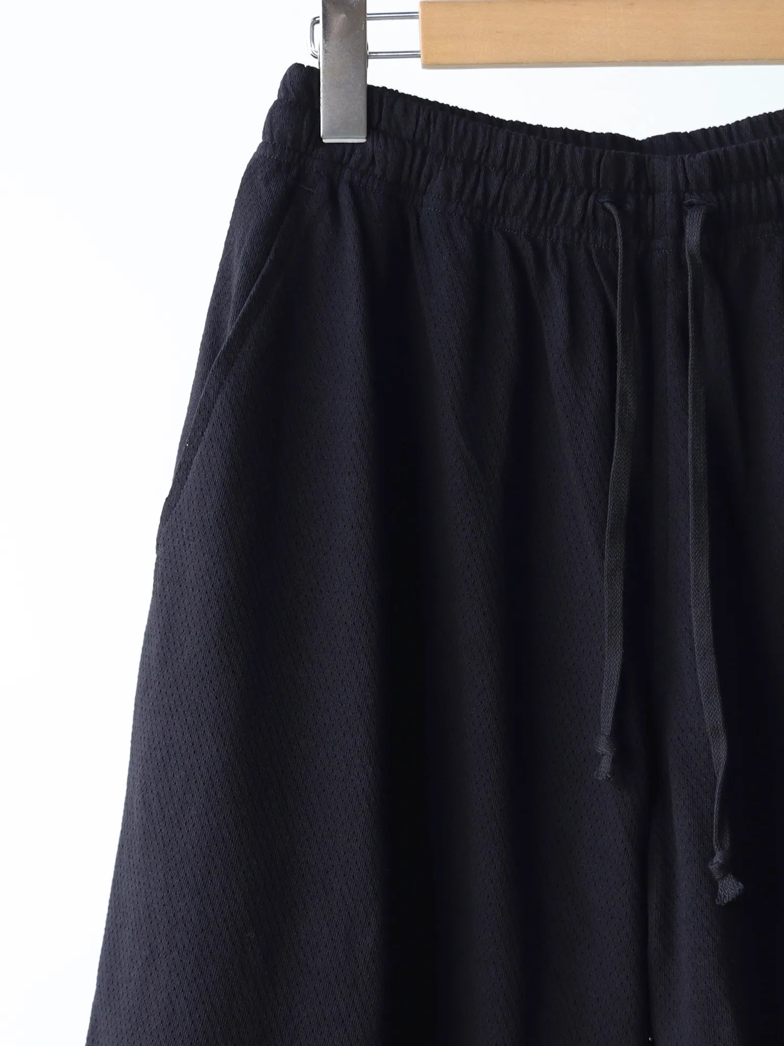 COMOLI コットンメッシュ ショーツ BLACK | CASANOVA&CO (カサノヴァ COMOLI コットンメッシュ ショーツ BLACK | CASANOVA&CO (カサノヴァ