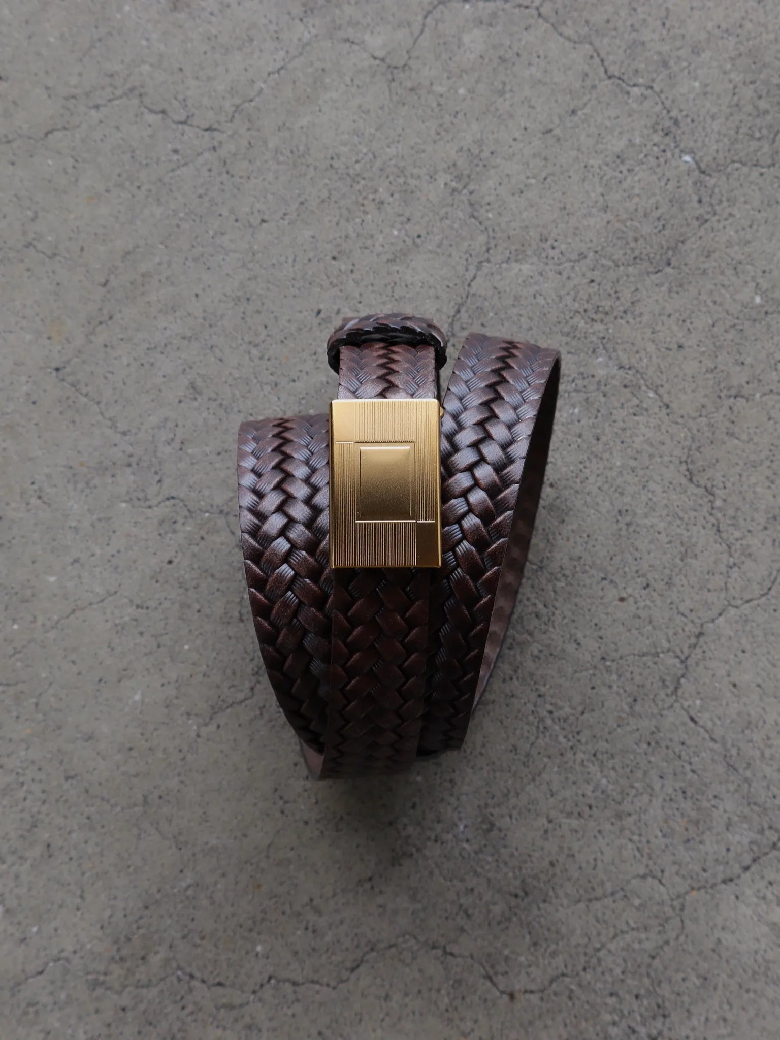 T.T LOT.021 BASKETWEAVE PATTERN BELT Mud Dyed Brown | CASANOVA&CO