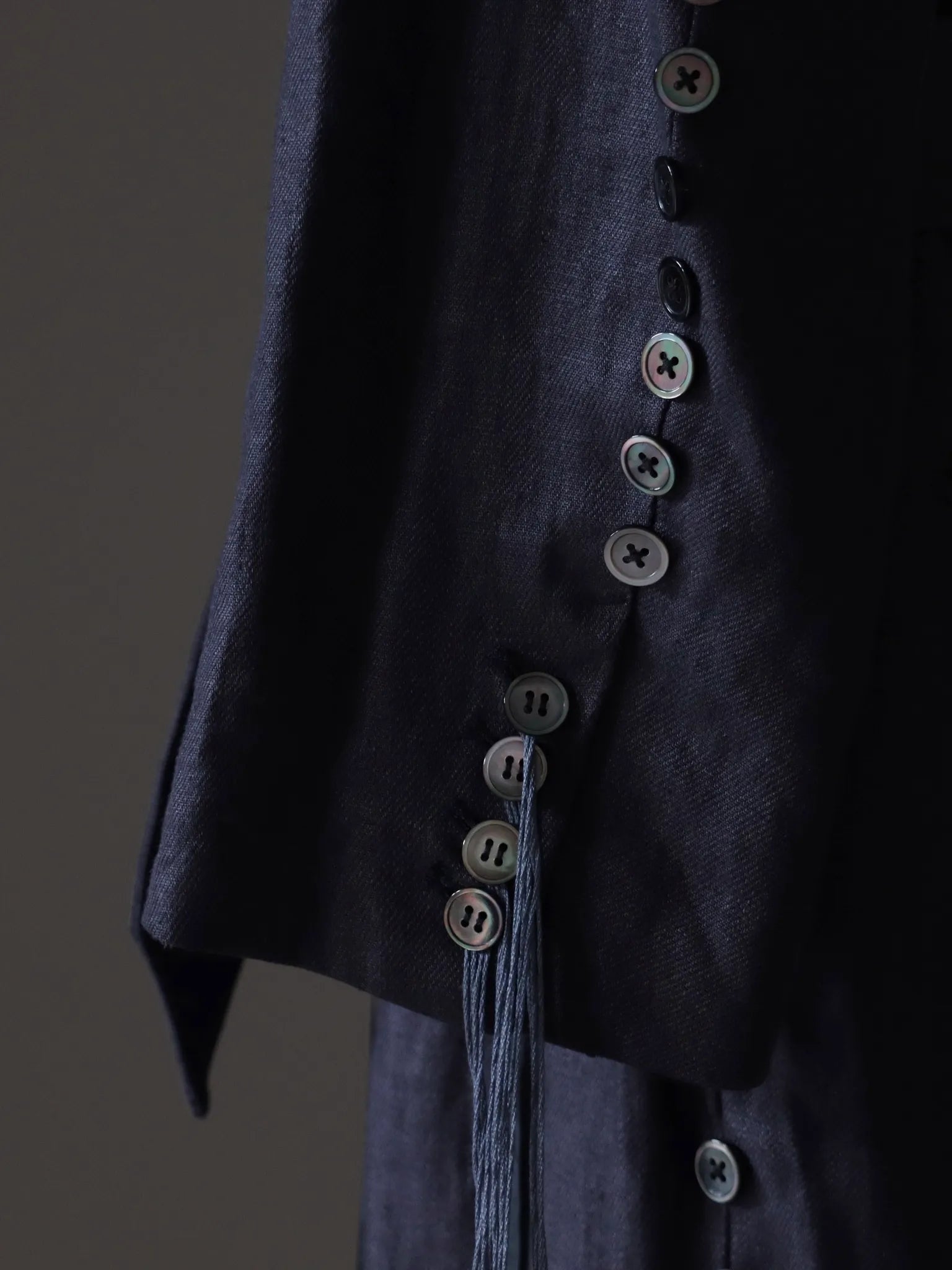 midorikawa-button-linen-jump-suits-charcoal-gray-4