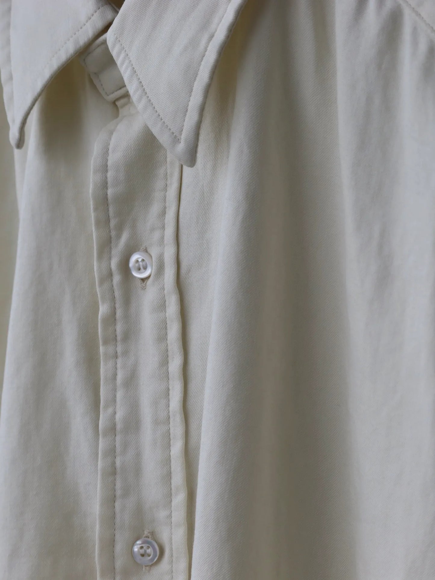 a-presse-double-weave-twill-regular-collar-shirt-sand-5
