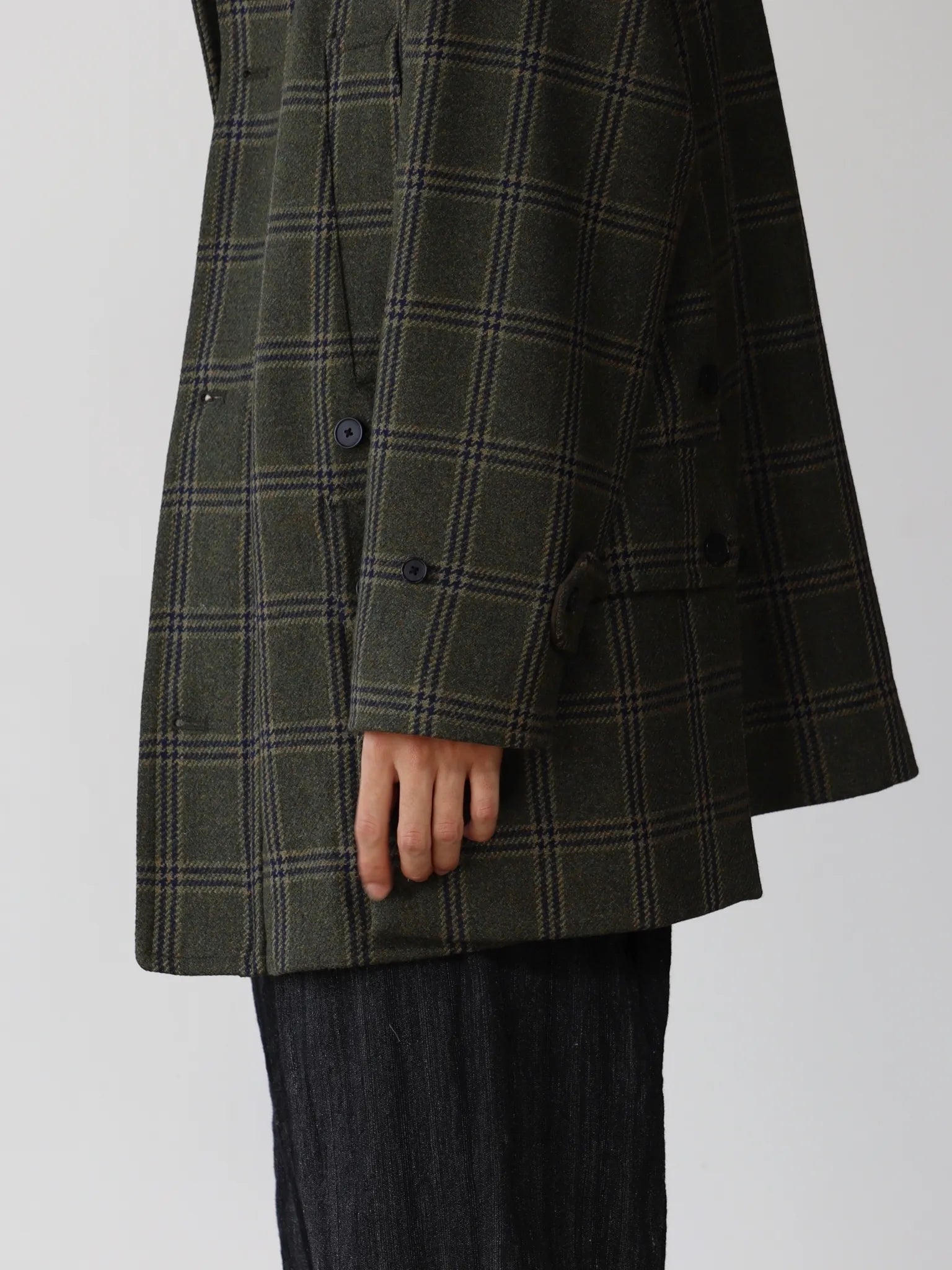 a-presse-hunting-half-coat-olive-4