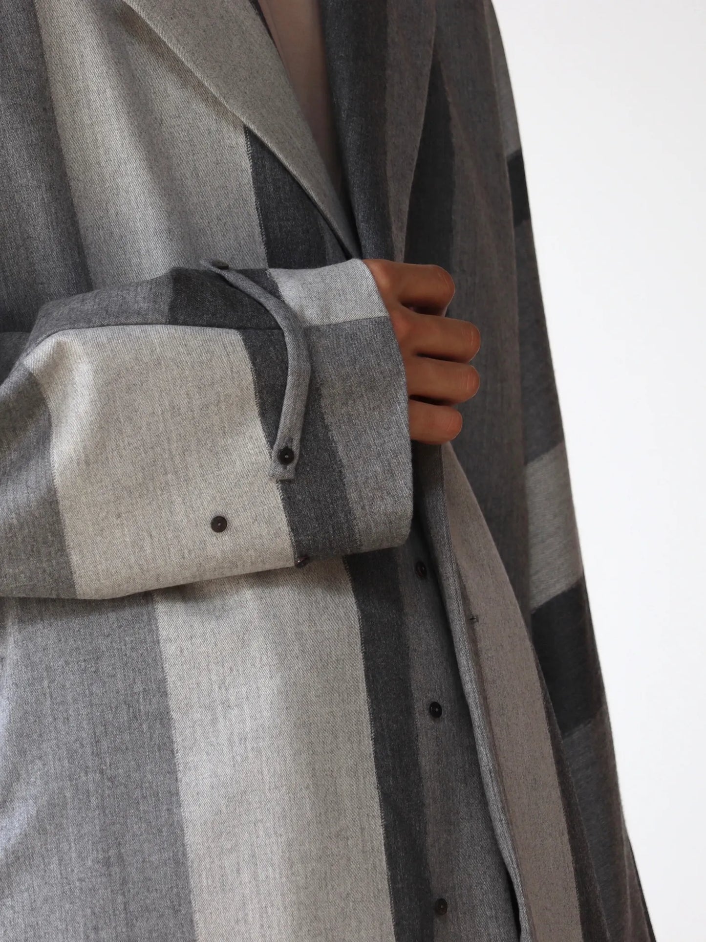 amachi-texture-fluctuation-jacket-gray-8