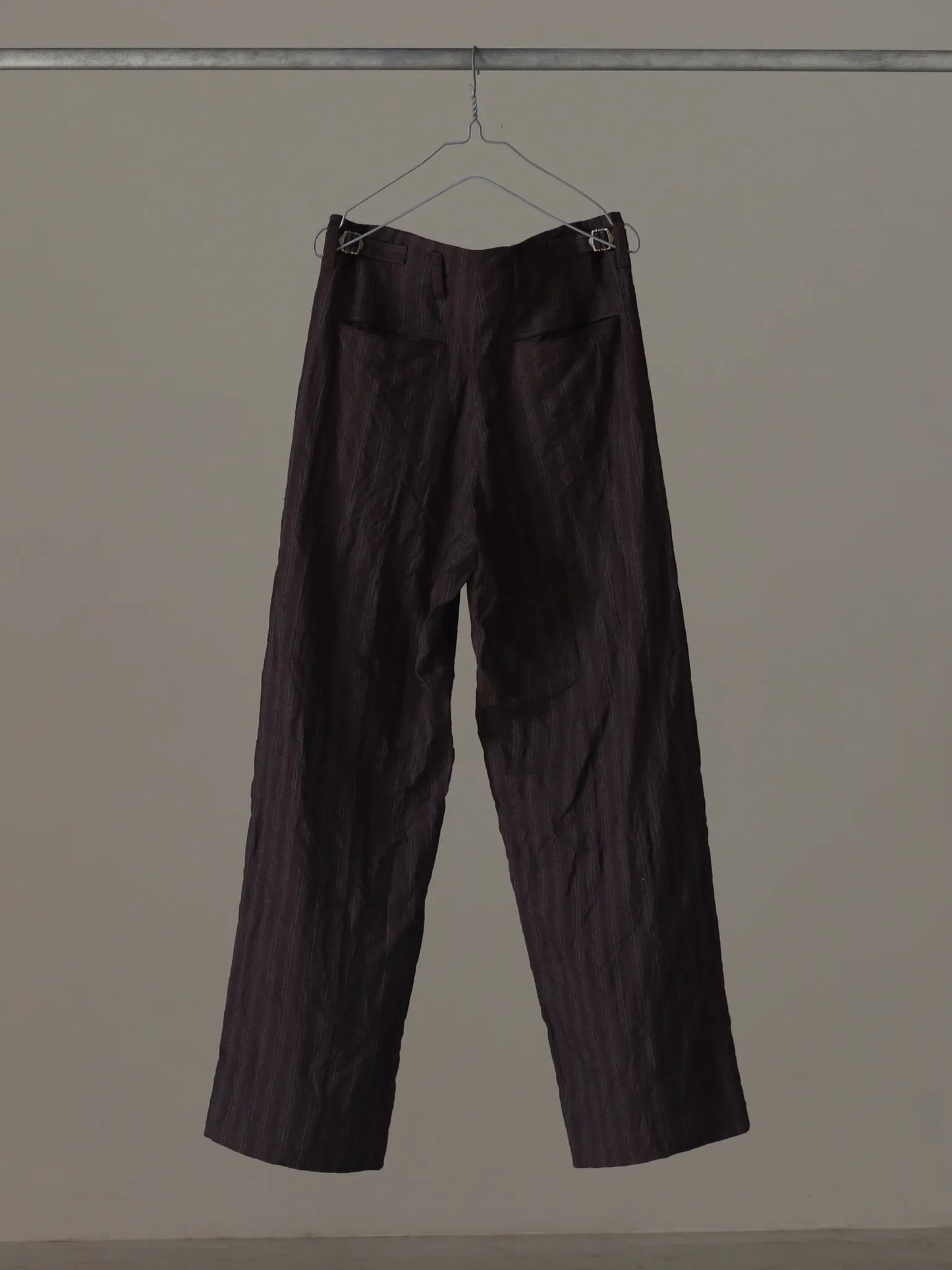 calmlence | SINGLE PLEATED WIDE PANTS BRN