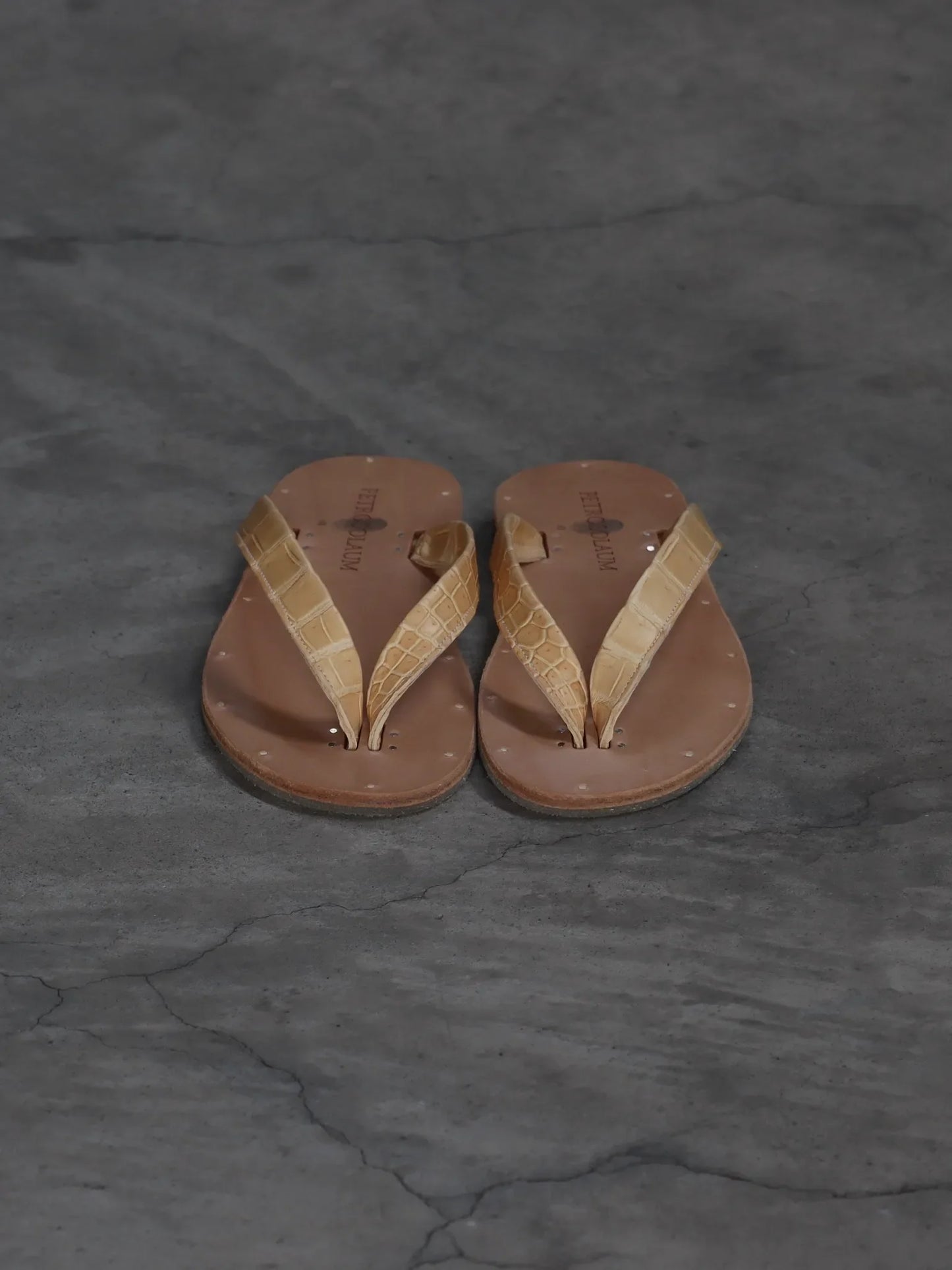 petrosolaum-b-sandals-natural-1