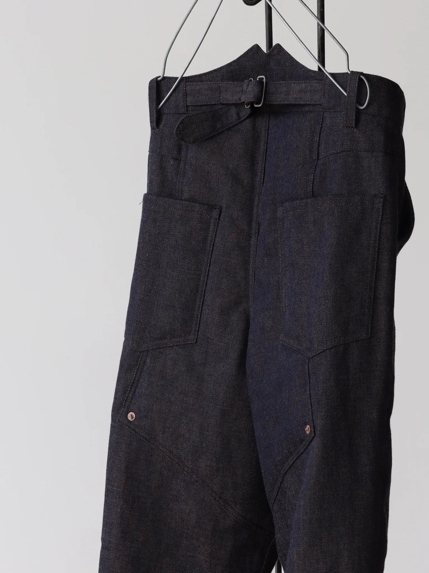 nobuyuki-matsui-padding-expanded-denim-pants-kaki-5