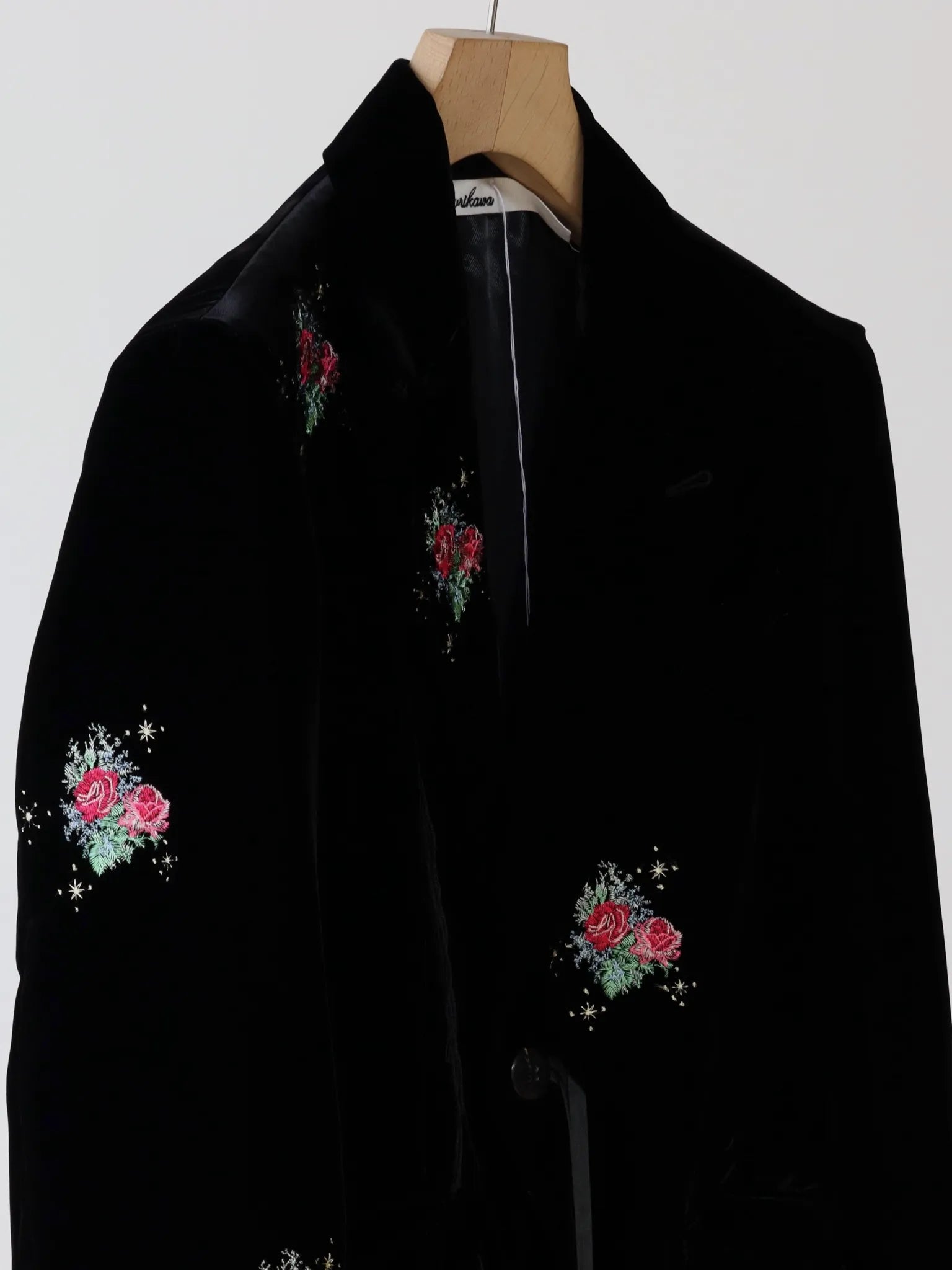 Midorikawa Velvet Embroidery Jacket BLACK Embroidery | CASANOVA&CO