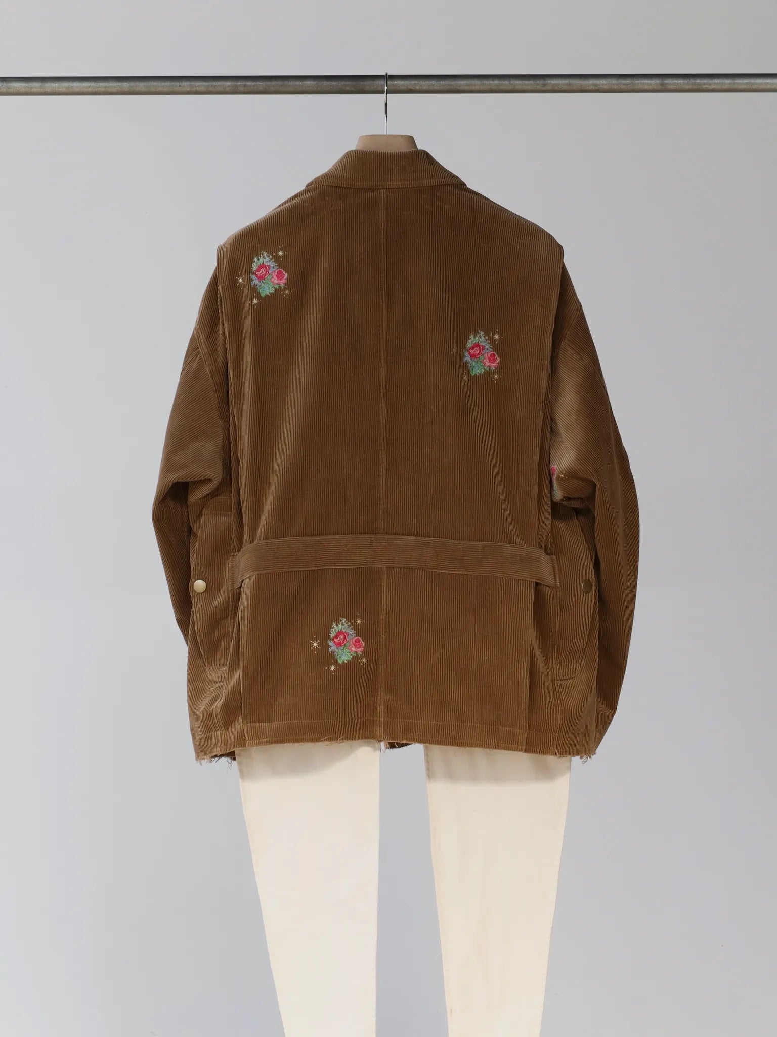 midorikawa-hunting-corduroy-blouson-camel-embroidery-3