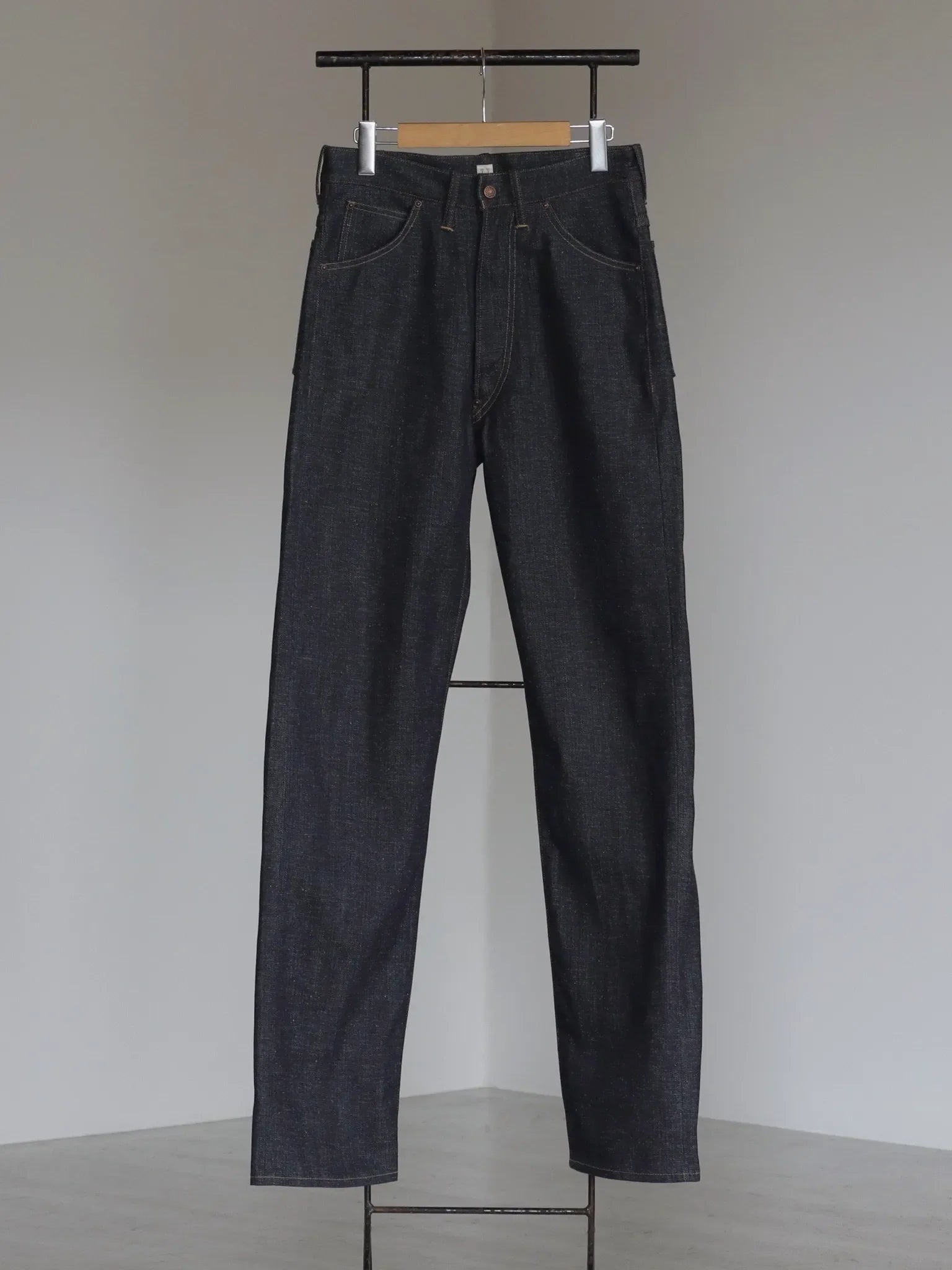 t-t-denim-trousers-raw-indigo-1-1