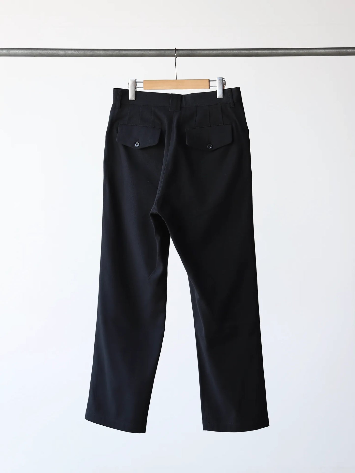 tilt-the-authentics-double-cloth-french-trousers-black-2