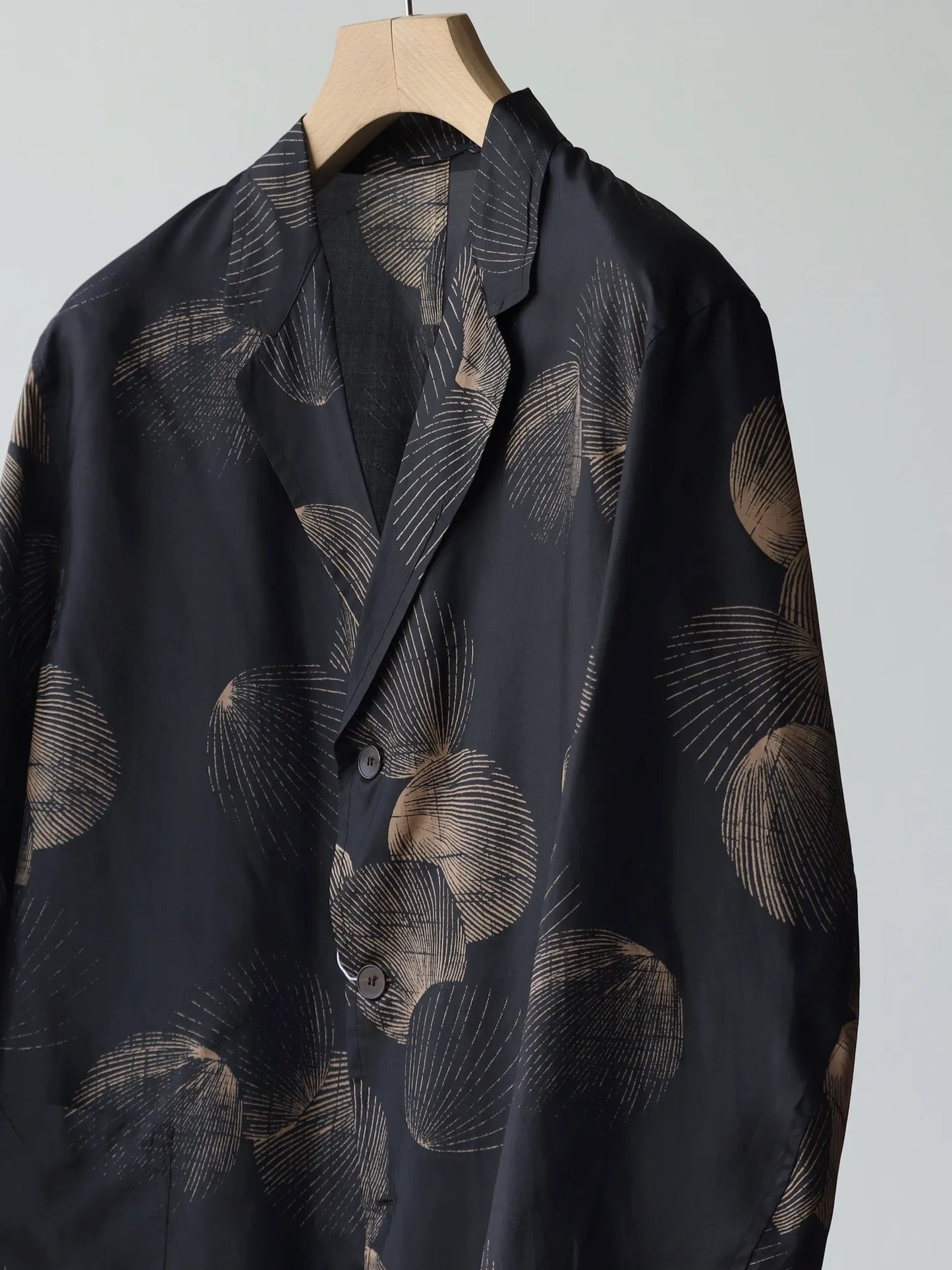 COMOLI シルクシェル ジャケット SHELL | CASANOVA&CO (カサノヴァ COMOLI シルクシェル ジャケット SHELL | CASANOVA&CO (カサノヴァ