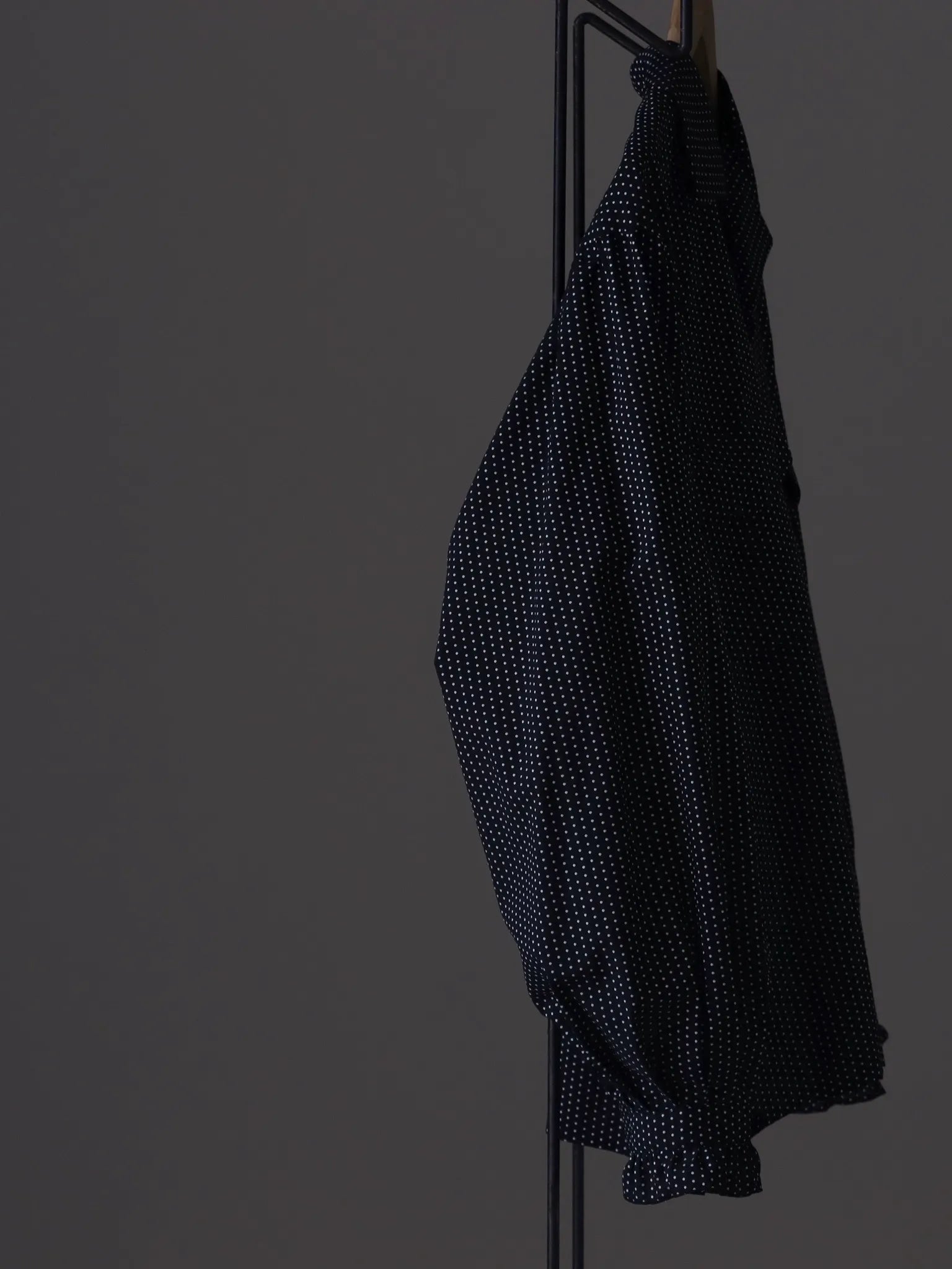 SARTO OPEN COLLAR BLOUSE BLACK/O.WHITE | CASANOVA&CO (カサノヴァ SARTO OPEN COLLAR BLOUSE BLACK/O.WHITE | CASANOVA&CO (カサノヴァ