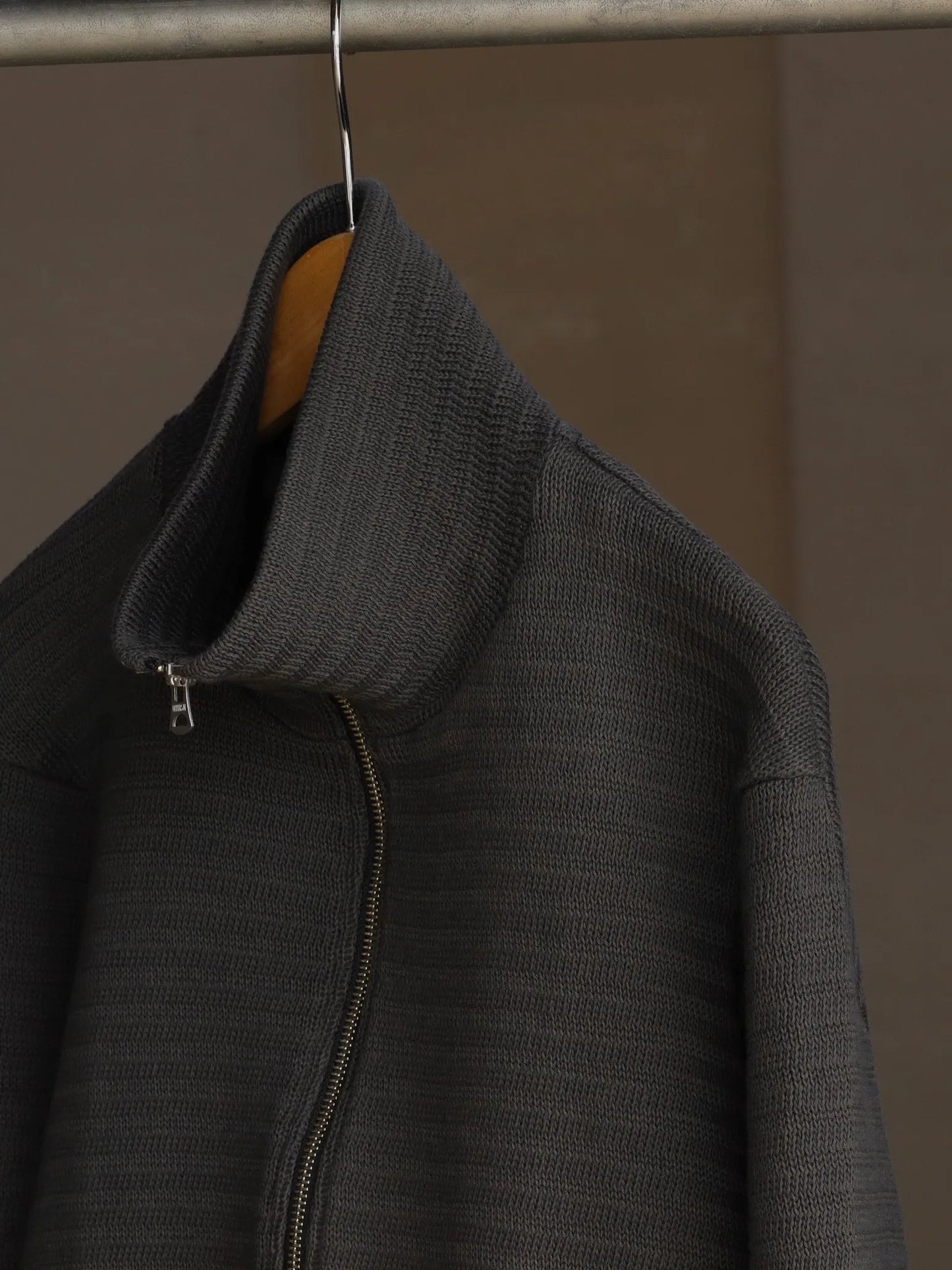 wonder-room-mars-drivers-v-gray-4