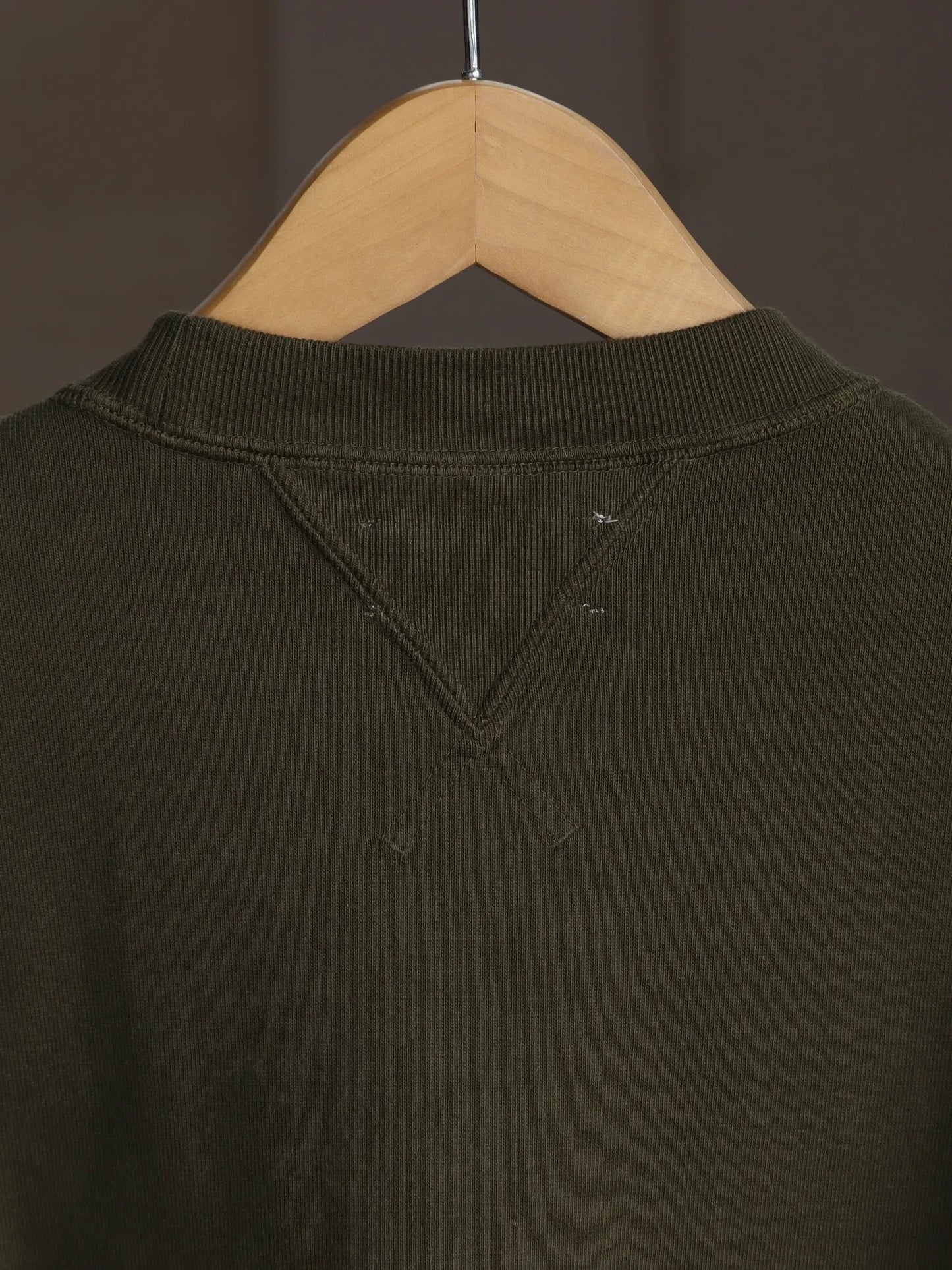 wonder-room-whale-crewneck-sweat-shirt-olive-5