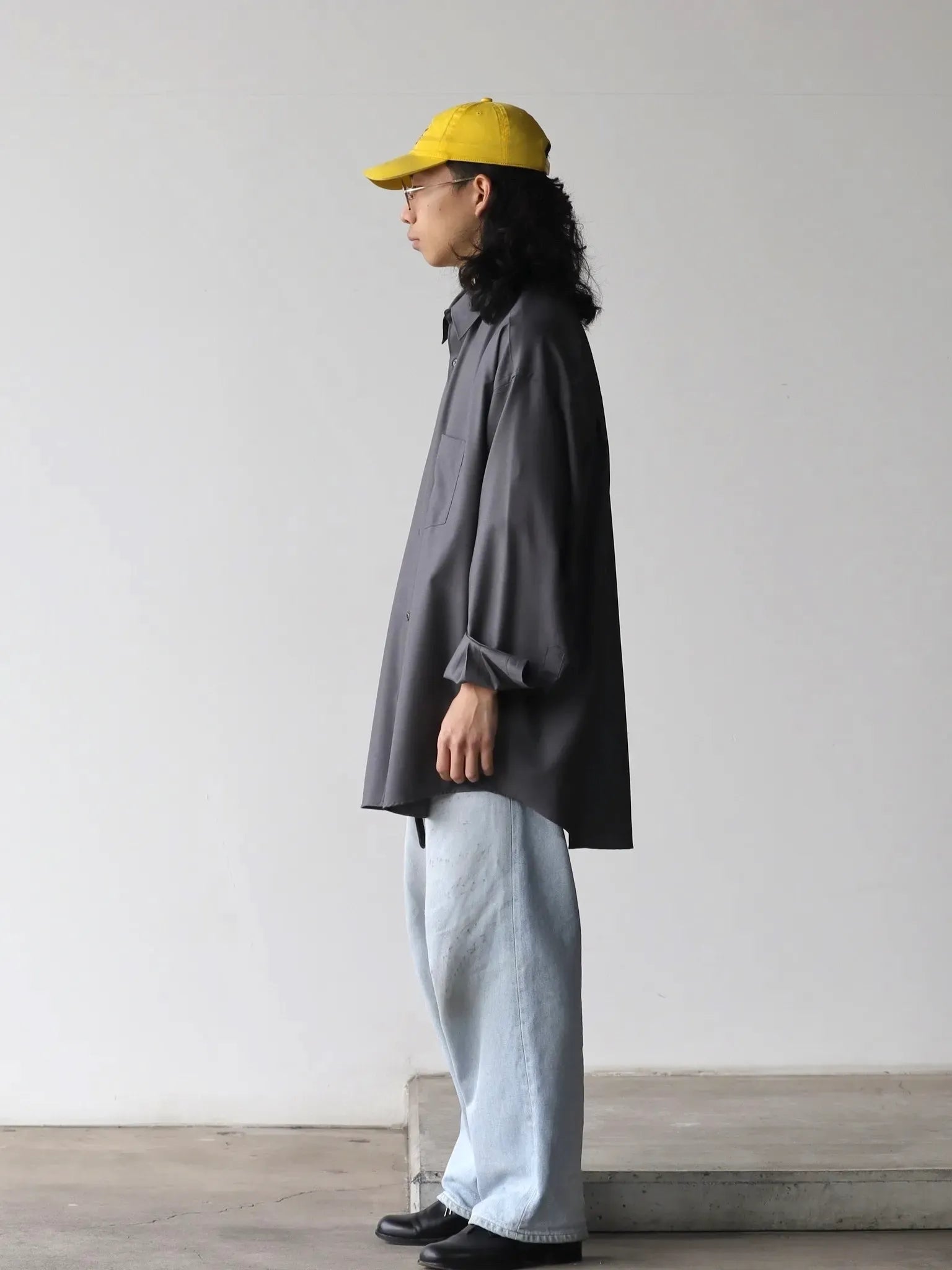 graphpaper-fine-wool-tropical-oversized-regular-collar-shirt-gray-2