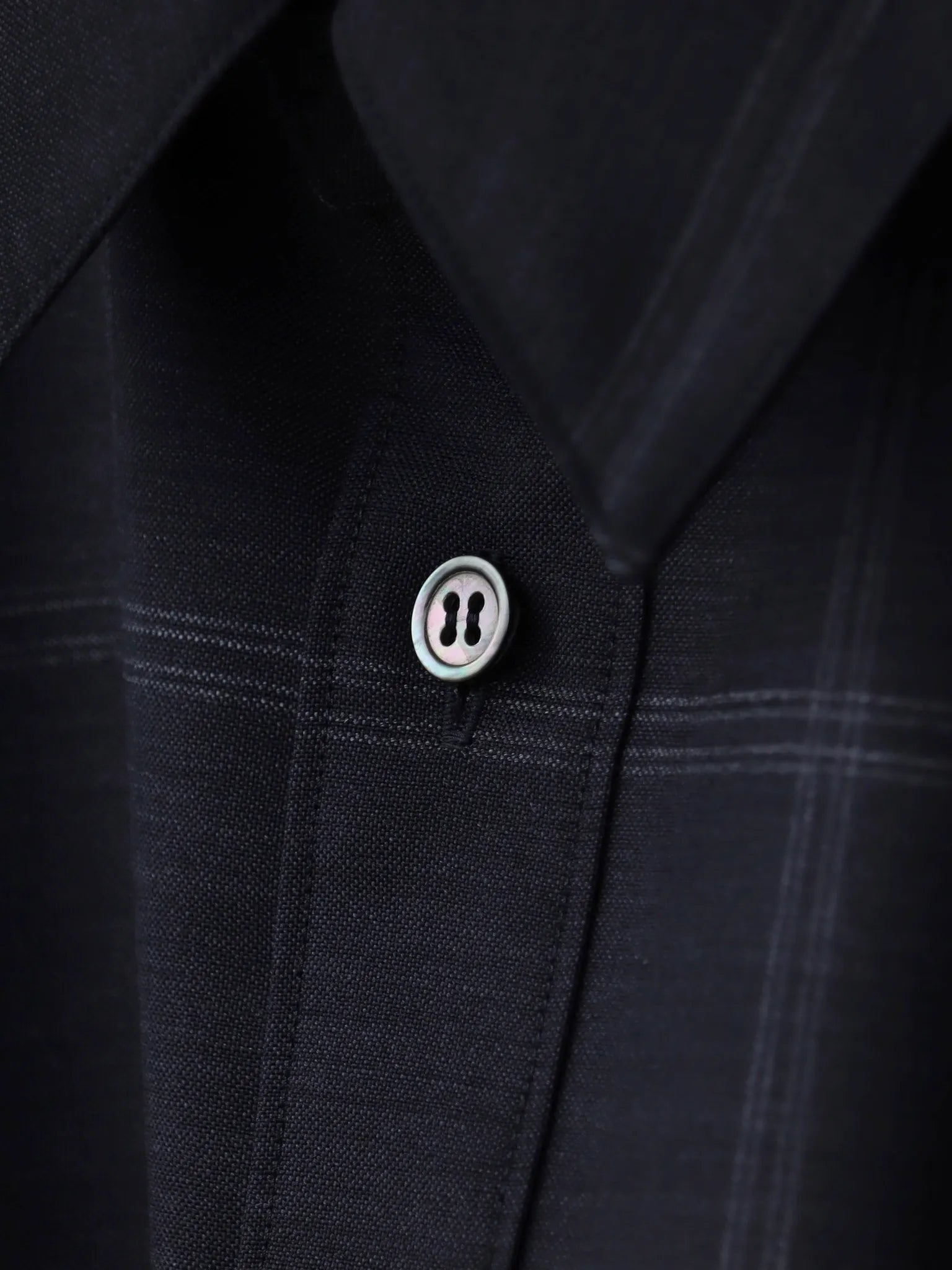 山内 ノーミュールシングウール・ビッグウィンドウペンシャツ(羽衿付き)black check | CASANOVA&CO (カサノヴァアンド ...