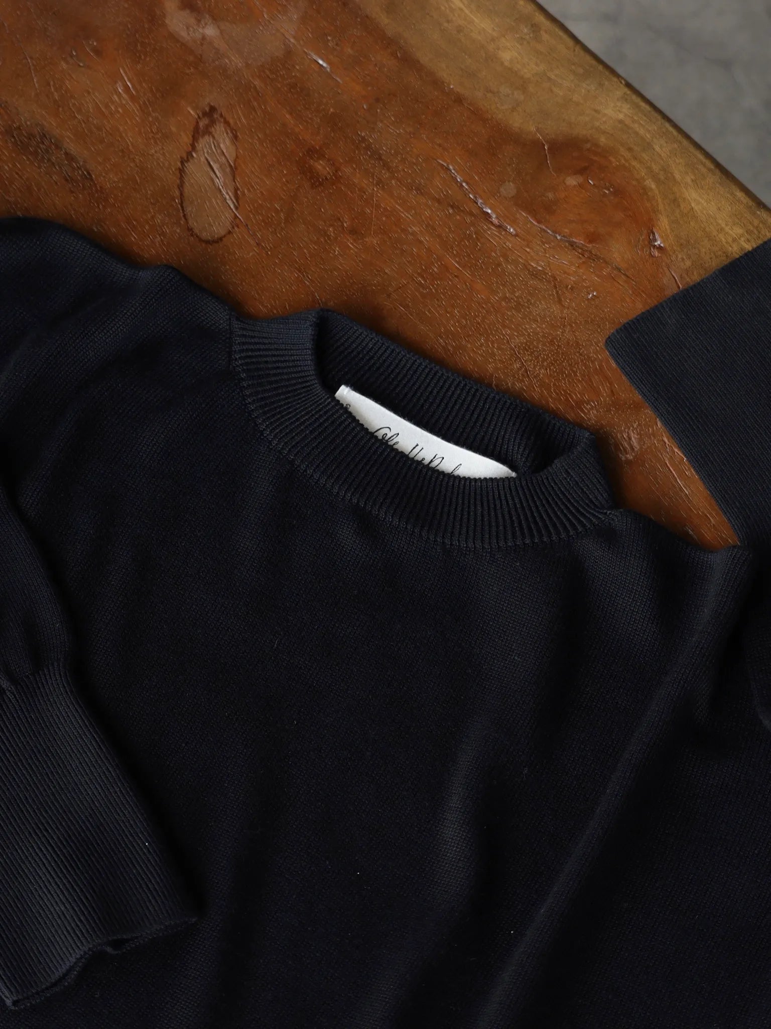 olde-h-daughter-silk-plain-stitch-crew-l-s-black-4