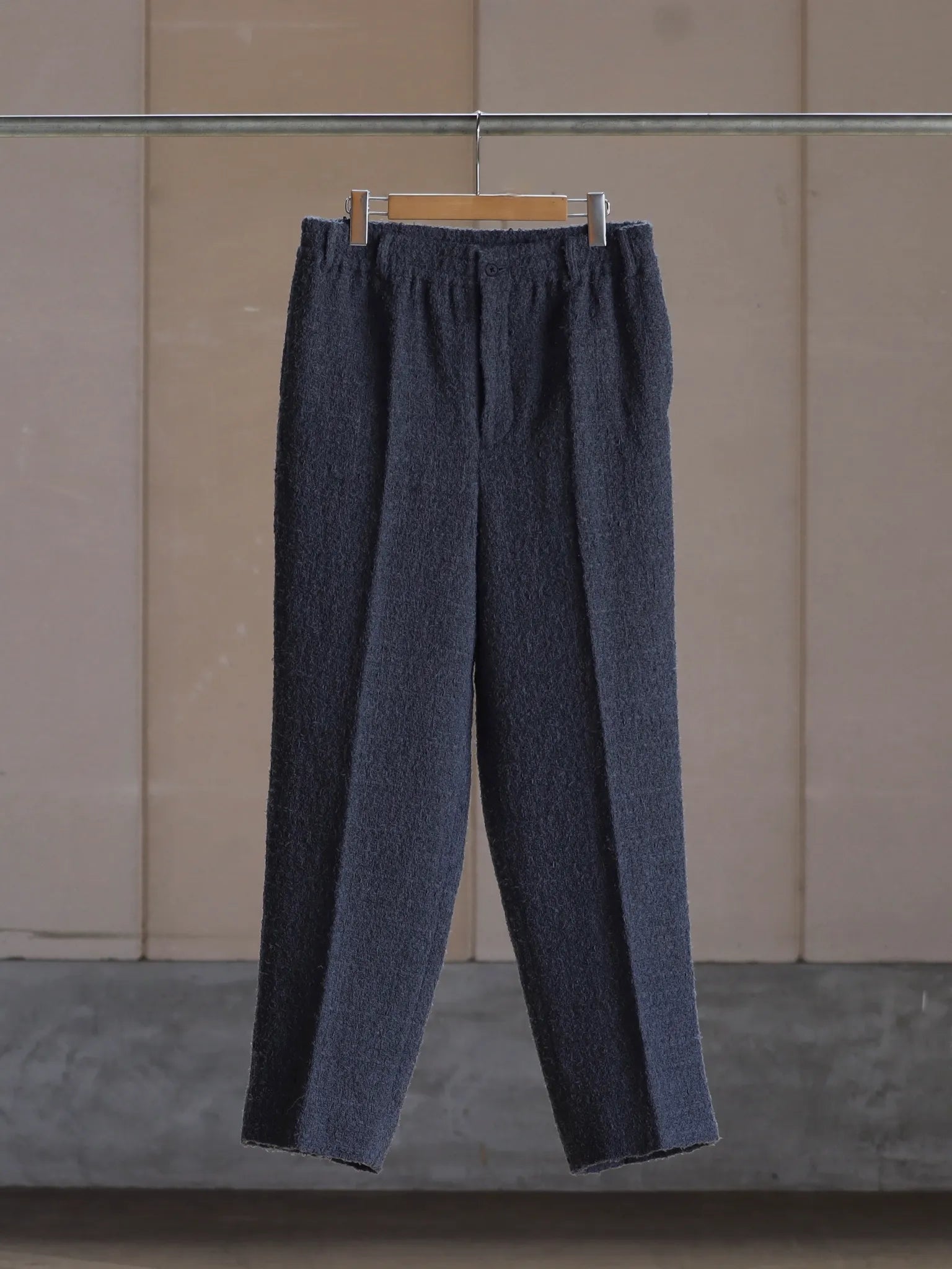 nonnotte-draping-elastic-buggy-trousers-charcoal-top-1