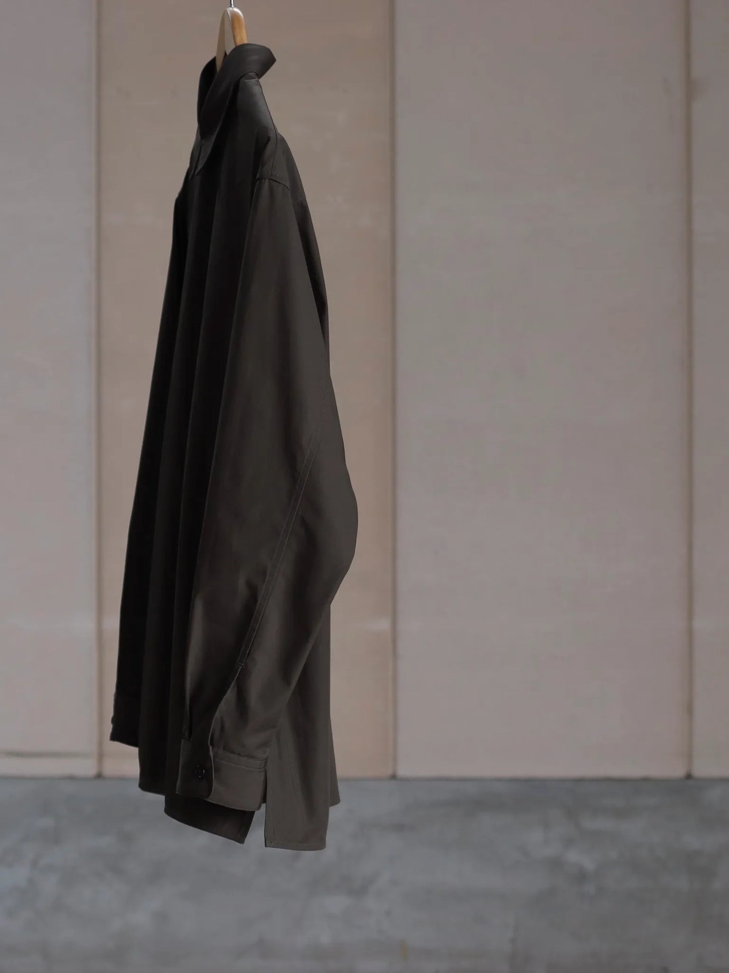 nonnotte-oversized-shirt-turkish-coffee-1-3