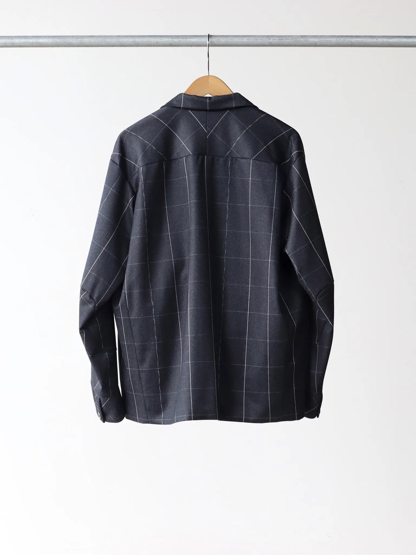 amachi-grid-shifting-jacket-dark-gray-6