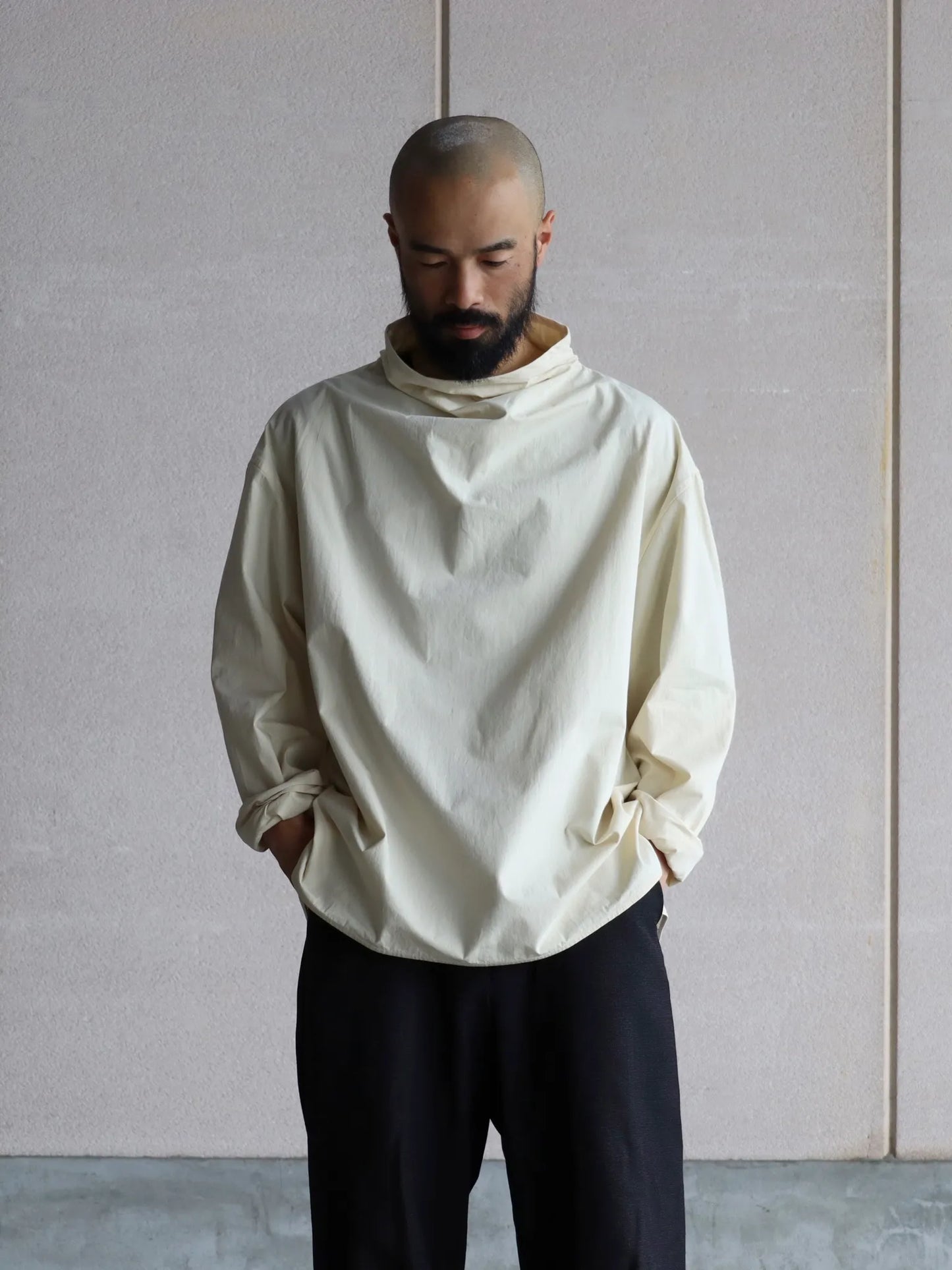 nonnotte-pullover-turtle-shirt-bleached-sand-1
