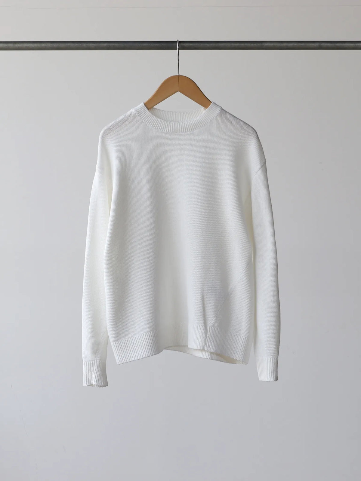 COMOLI 7G クルーネックニット WHITE | CASANOVA&CO (カサノヴァアンド