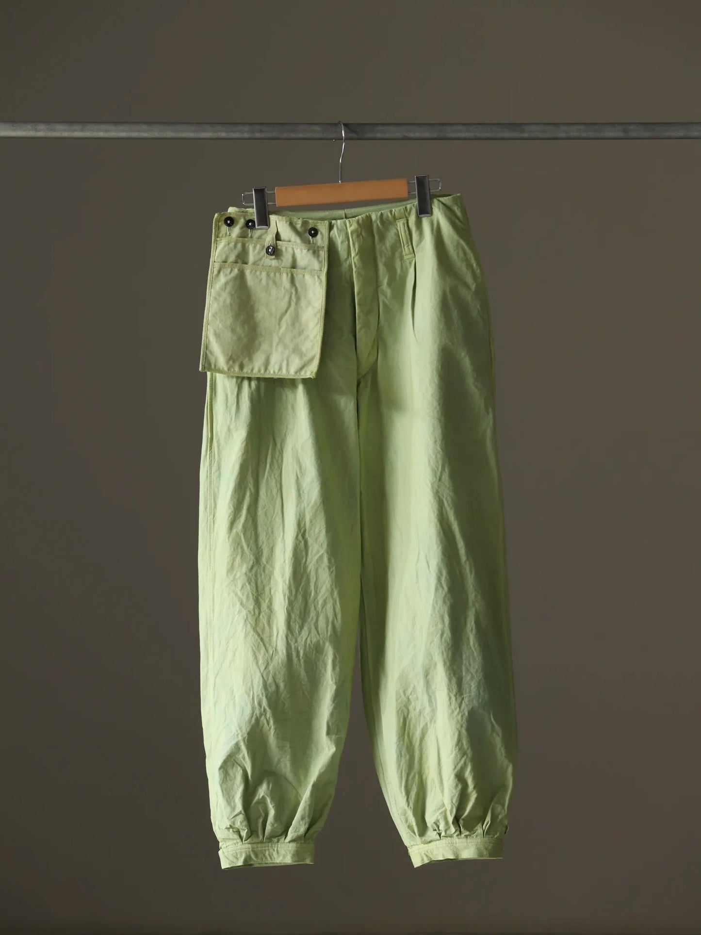 amachi-detachable-pocket-work-pants-green-1
