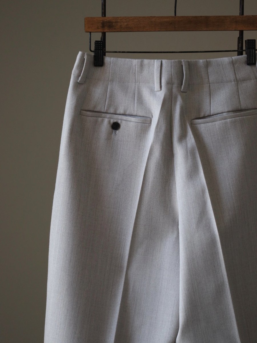 AUBETT | Wool gabardine 2 tuck tapered pants Melange Gray