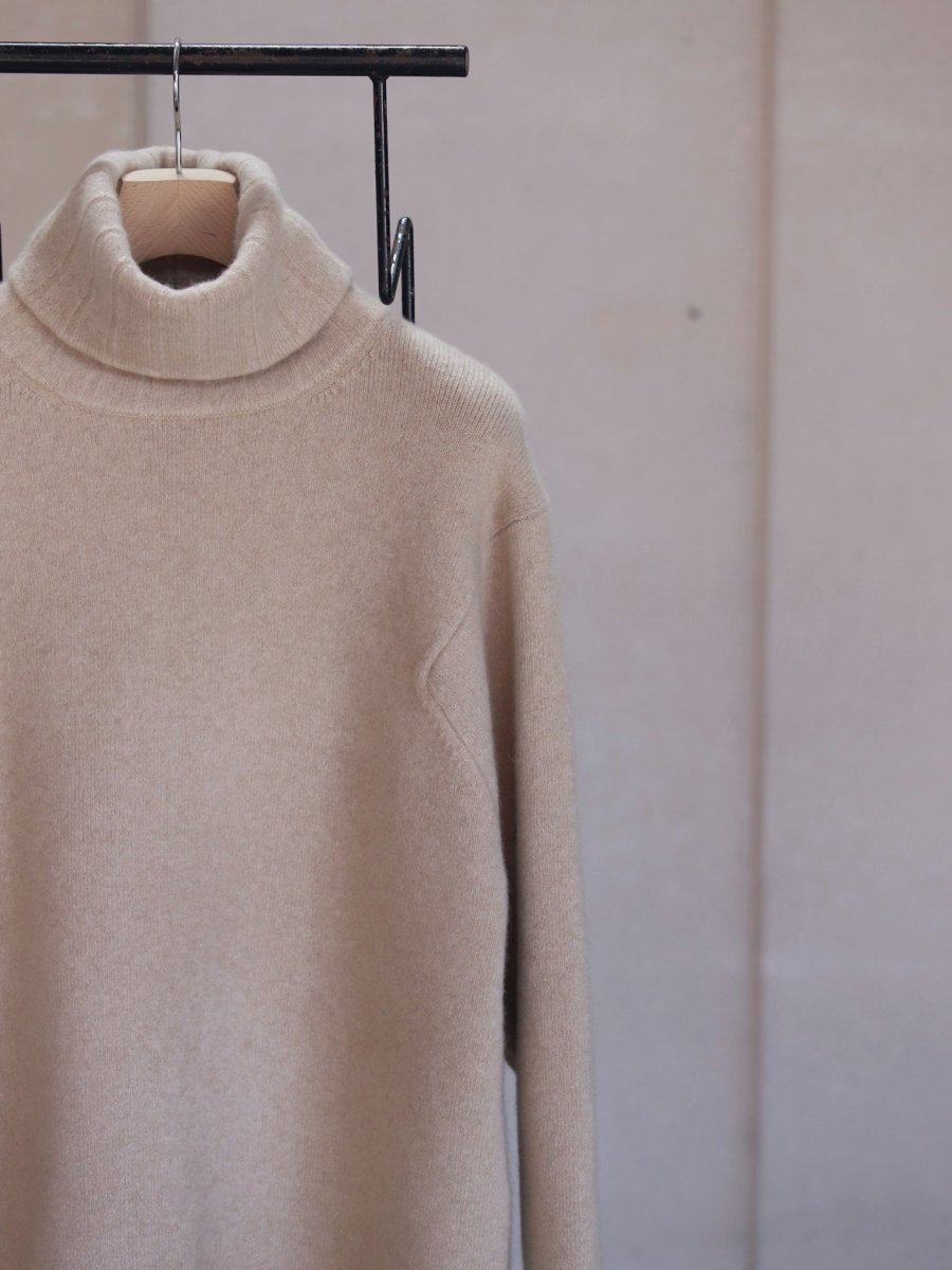 aubett-oversize-h-n-pull-over-sweater-natural-5