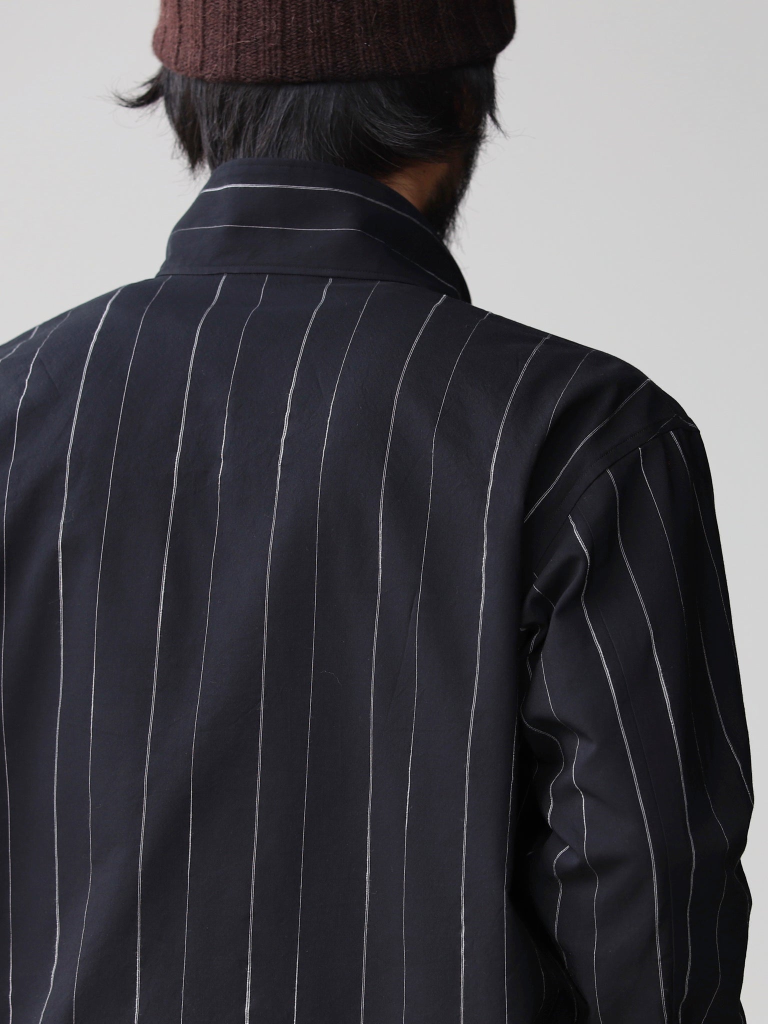 yamauchi-cotton-cupro-random-stripe-shirts-black-stripe-3