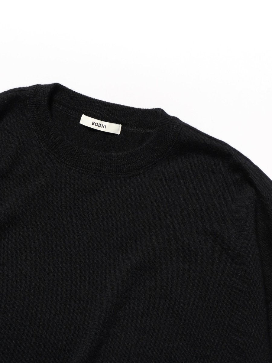 bodhi-100-cashmere-t-shirt-black-4