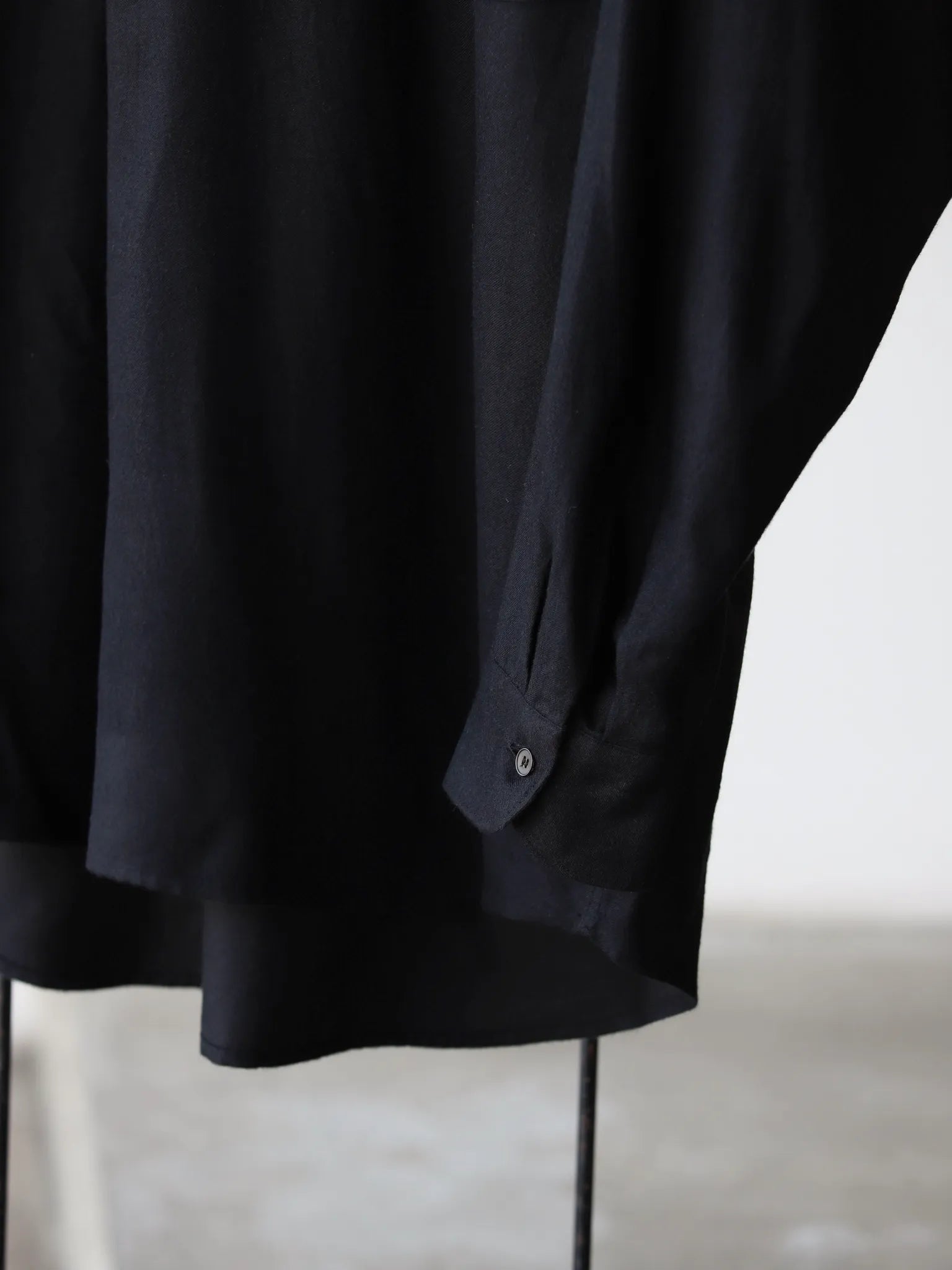 COMOLI | Silk Flannel Skipper Shirt NAVY