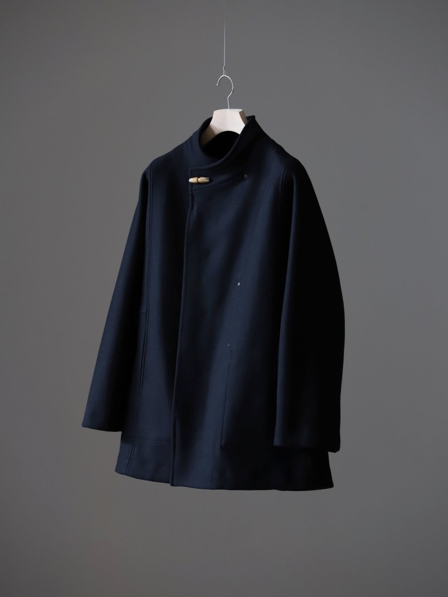 irenisa-reversible-stand-collar-half-coat-black-4
