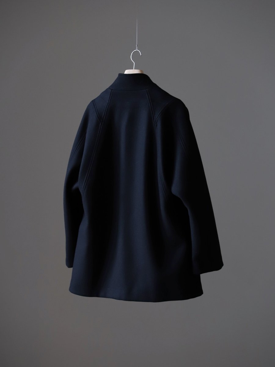irenisa-reversible-stand-collar-half-coat-black-3